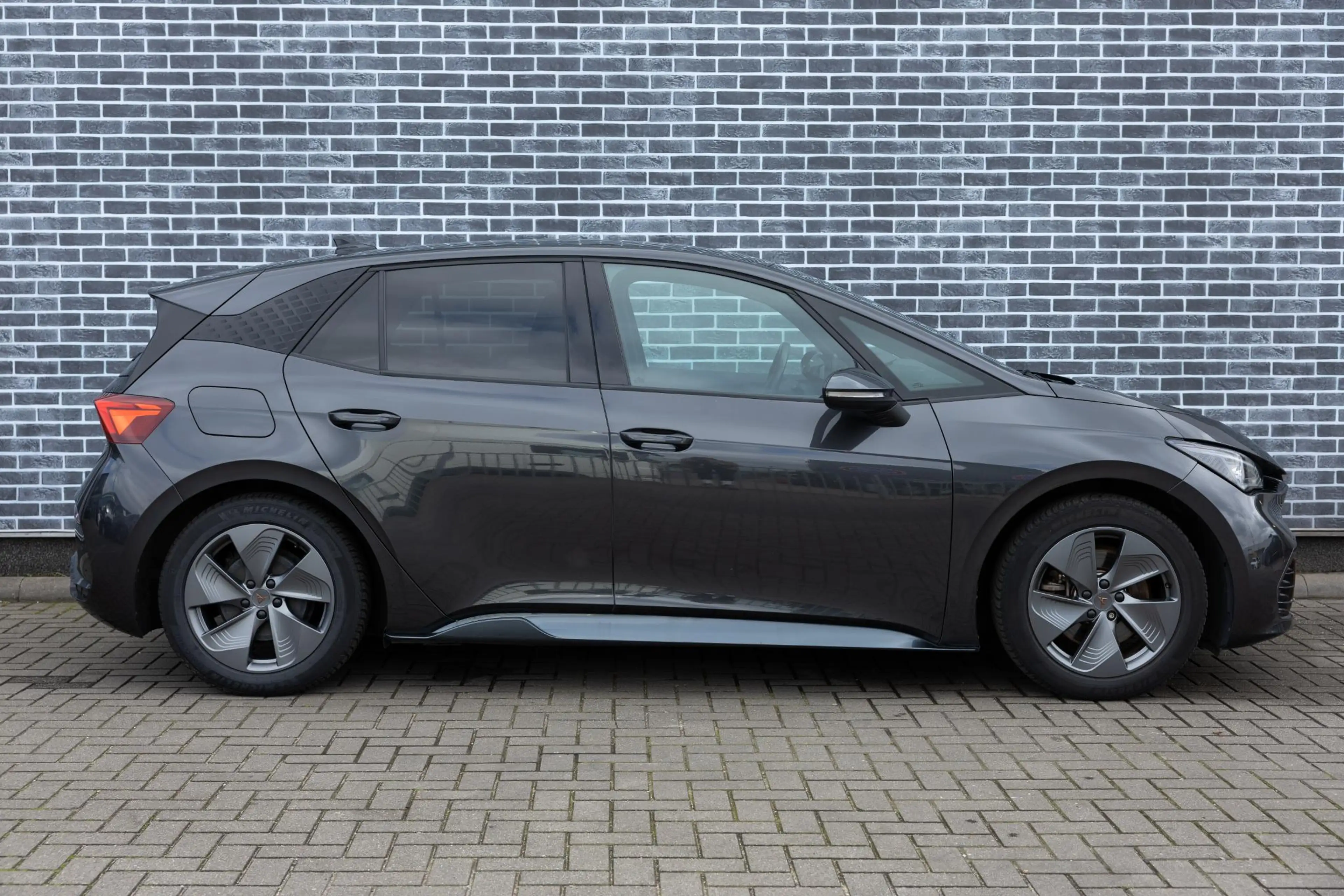 CUPRA Born Essential 62 kWh | Parkeersensoren | Climate Contr — photo 14