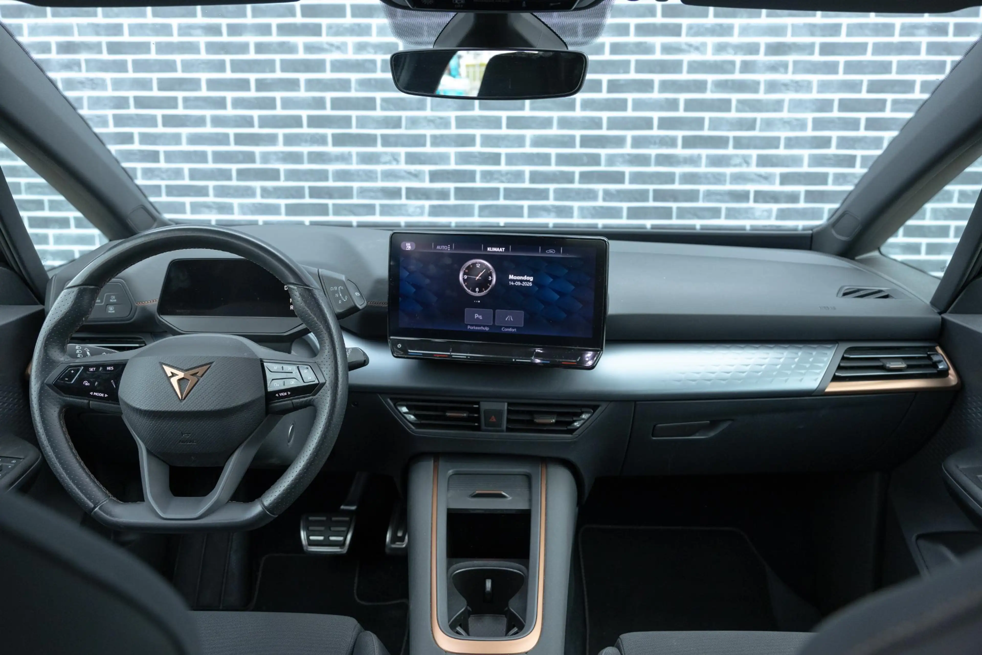 CUPRA Born Essential 62 kWh | Parkeersensoren | Climate Contr — photo 2