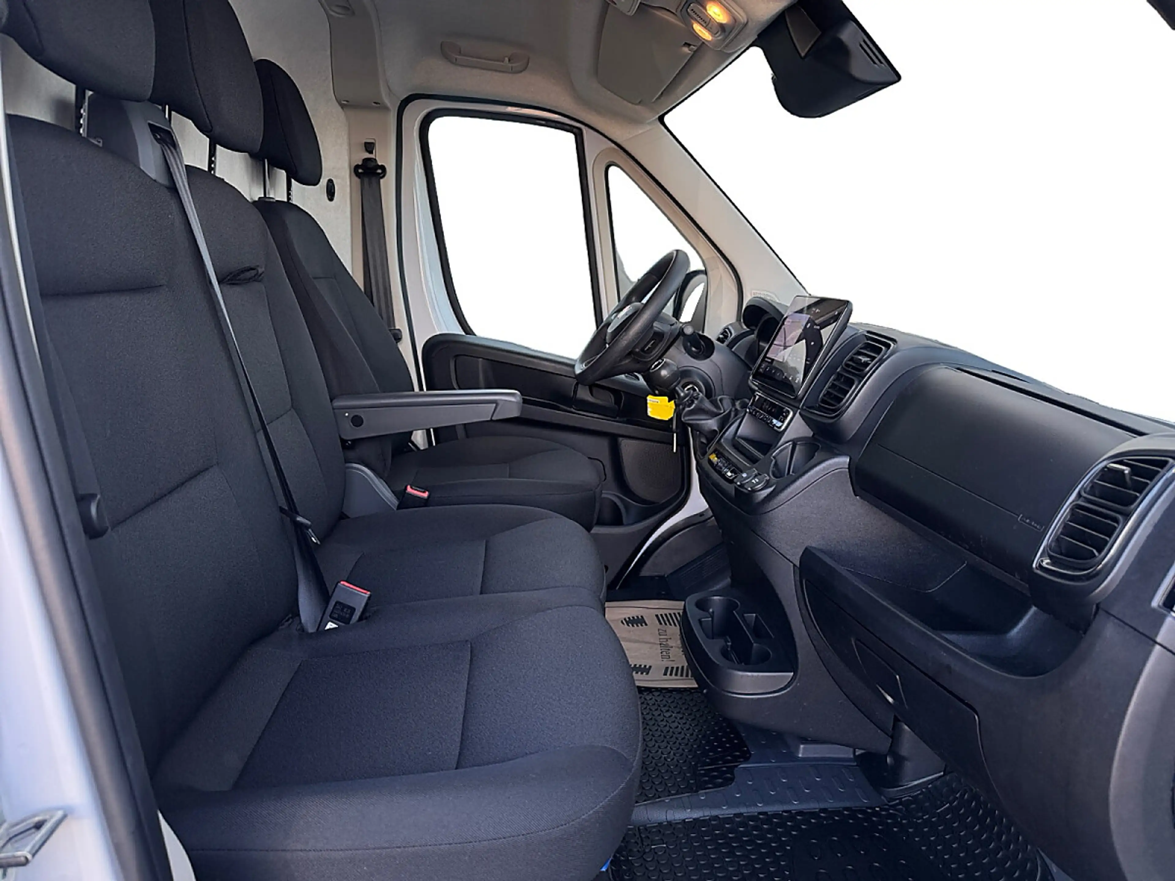 Fiat Ducato L2H1 2.2 BlueHDi 140 PS 35 M — photo 12