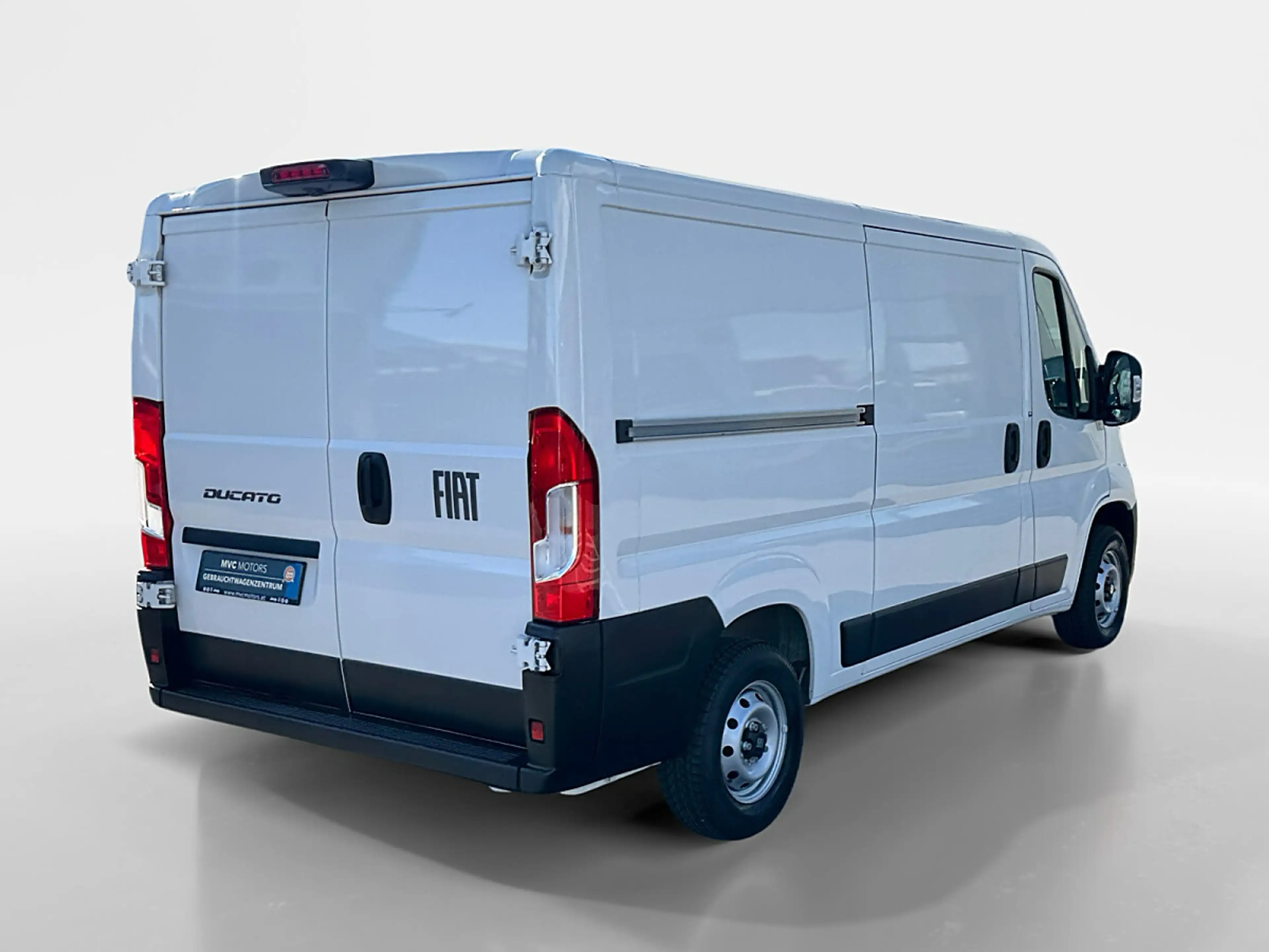 Fiat Ducato L2H1 2.2 BlueHDi 140 PS 35 M — photo 2