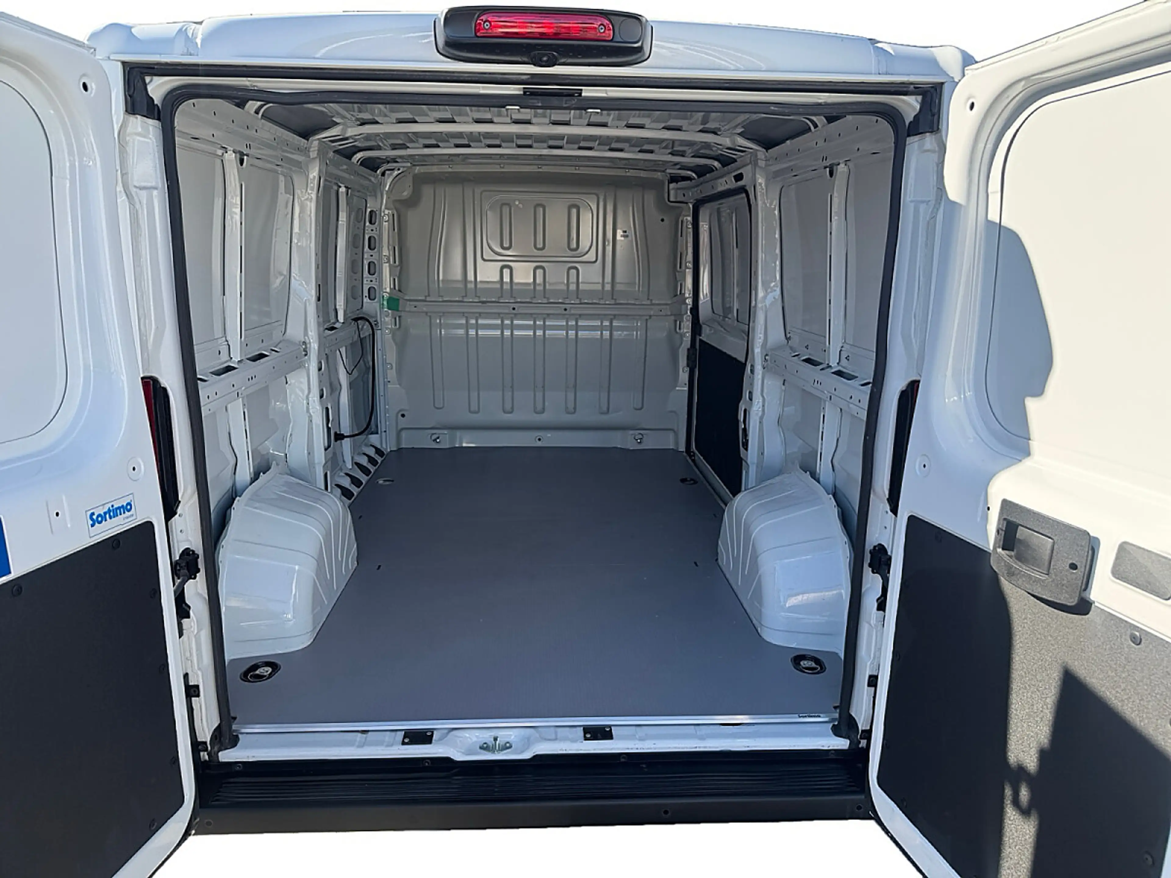 Fiat Ducato L2H1 2.2 BlueHDi 140 PS 35 M — photo 10