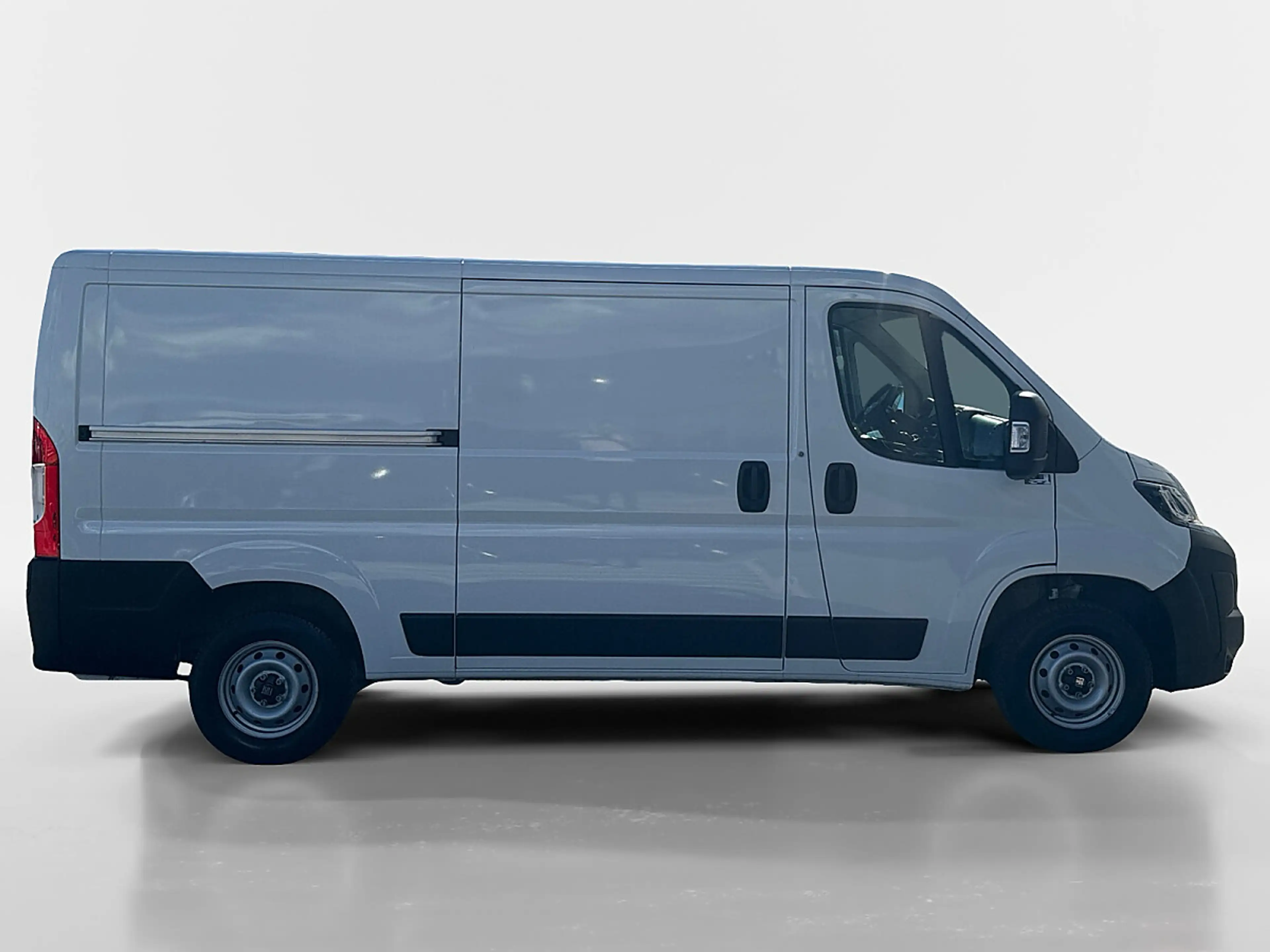 Fiat Ducato L2H1 2.2 BlueHDi 140 PS 35 M — photo 7