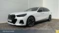 BMW i5 Tou M60 xDrive M Sport PRO,DAPro.AHK,B&W Weiß - thumbnail 1