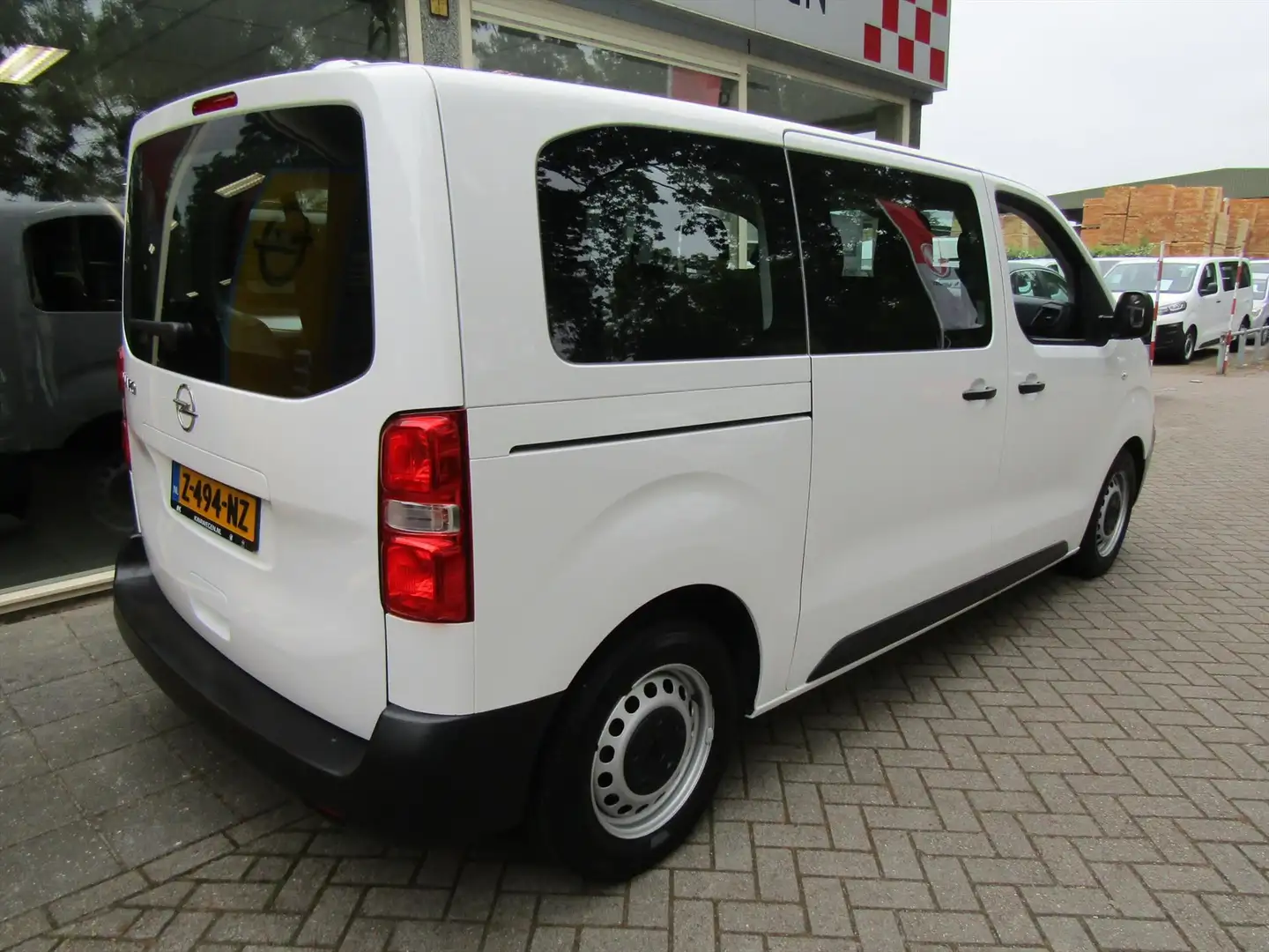 Opel Vivaro 9 PERS.BUS L2 AIRCO, CRUISE C. BLUET. 17 X White - 2