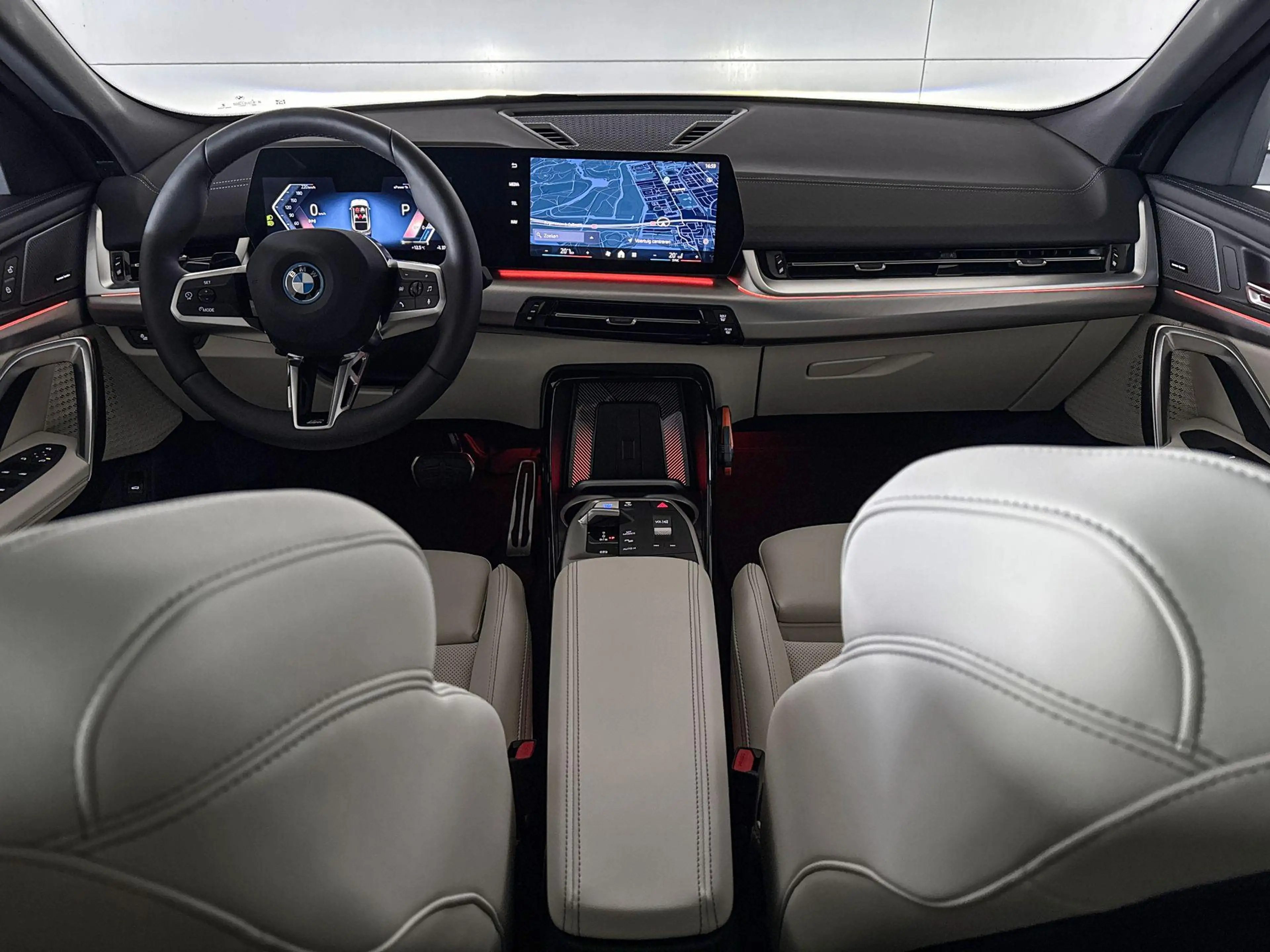 BMW iX2 xDrive30 67 kWh M Sport Edition | M Sportpakket | — photo 12