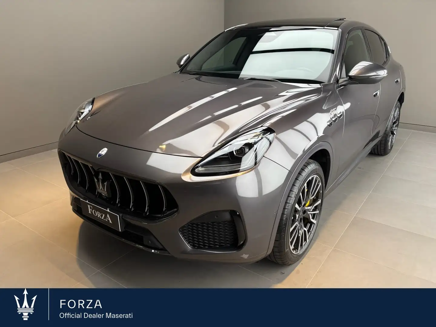 Maserati Grecale Grecale 2.0 mhev GT 250cv auto LISTINO 92.900 Grigio - 1