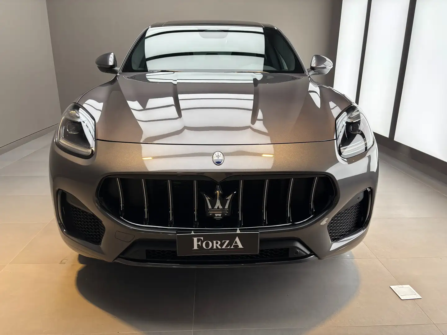 Maserati Grecale Grecale 2.0 mhev GT 250cv auto LISTINO 92.900 Grigio - 2