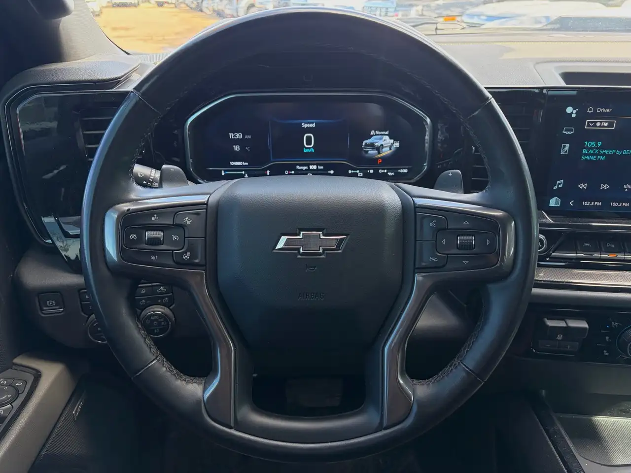 Chevrolet Silverado 1500 снимка Chevrolet Silverado 1500