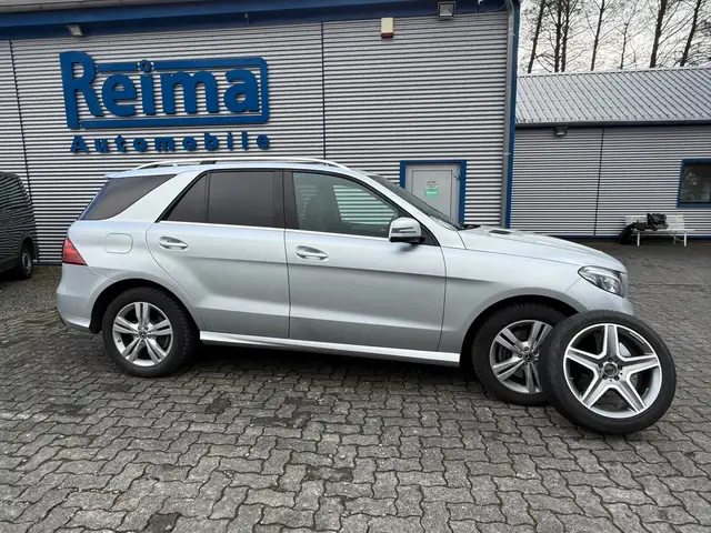 Mercedes-Benz GLE 250 GLE 250 d , LED, H&K, AMG-Paket, Leder