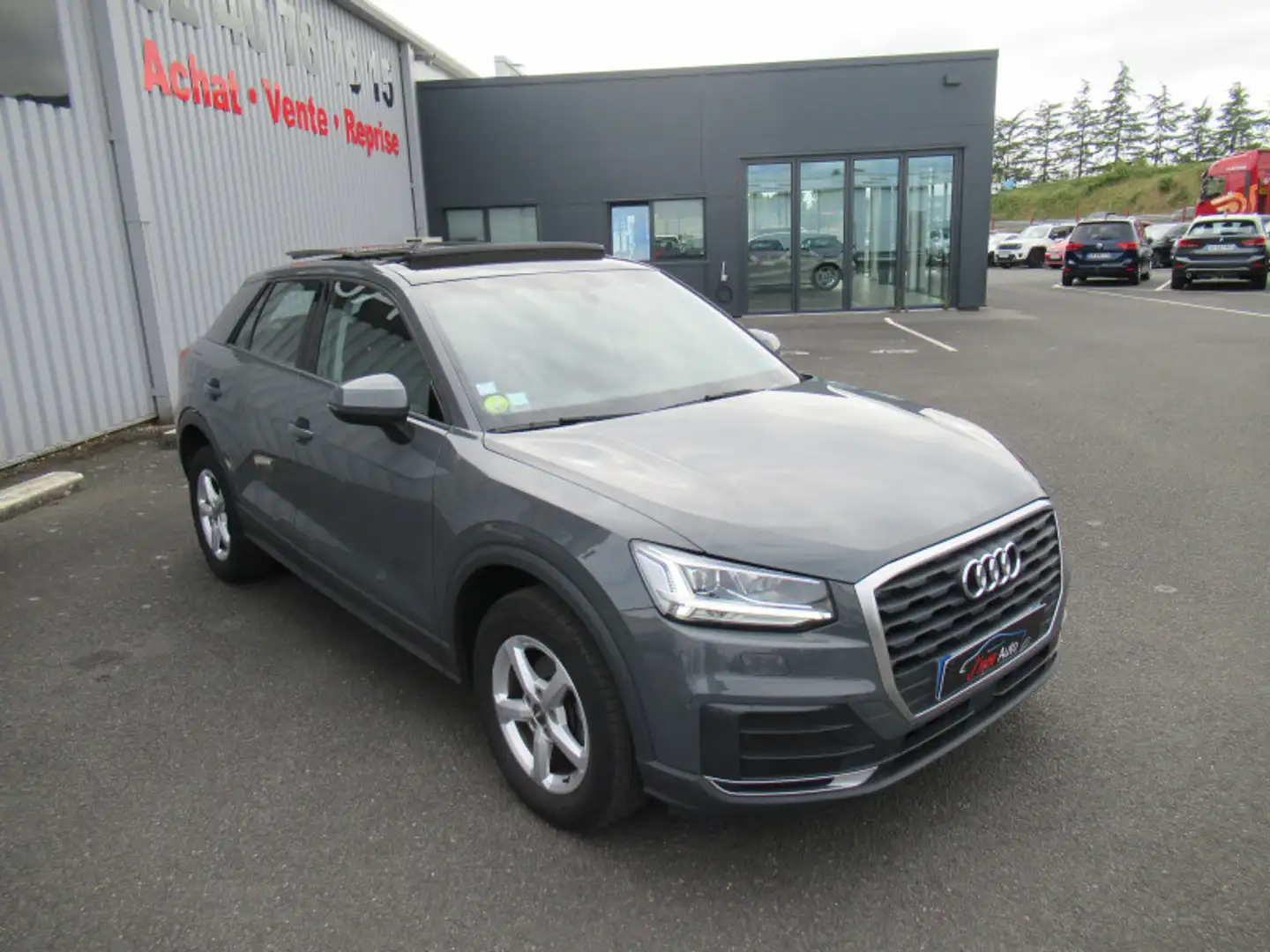Audi Q2 30 TDI 116CH BUSINESS LINE S TRONIC 7 EURO6D-T Gris - 2