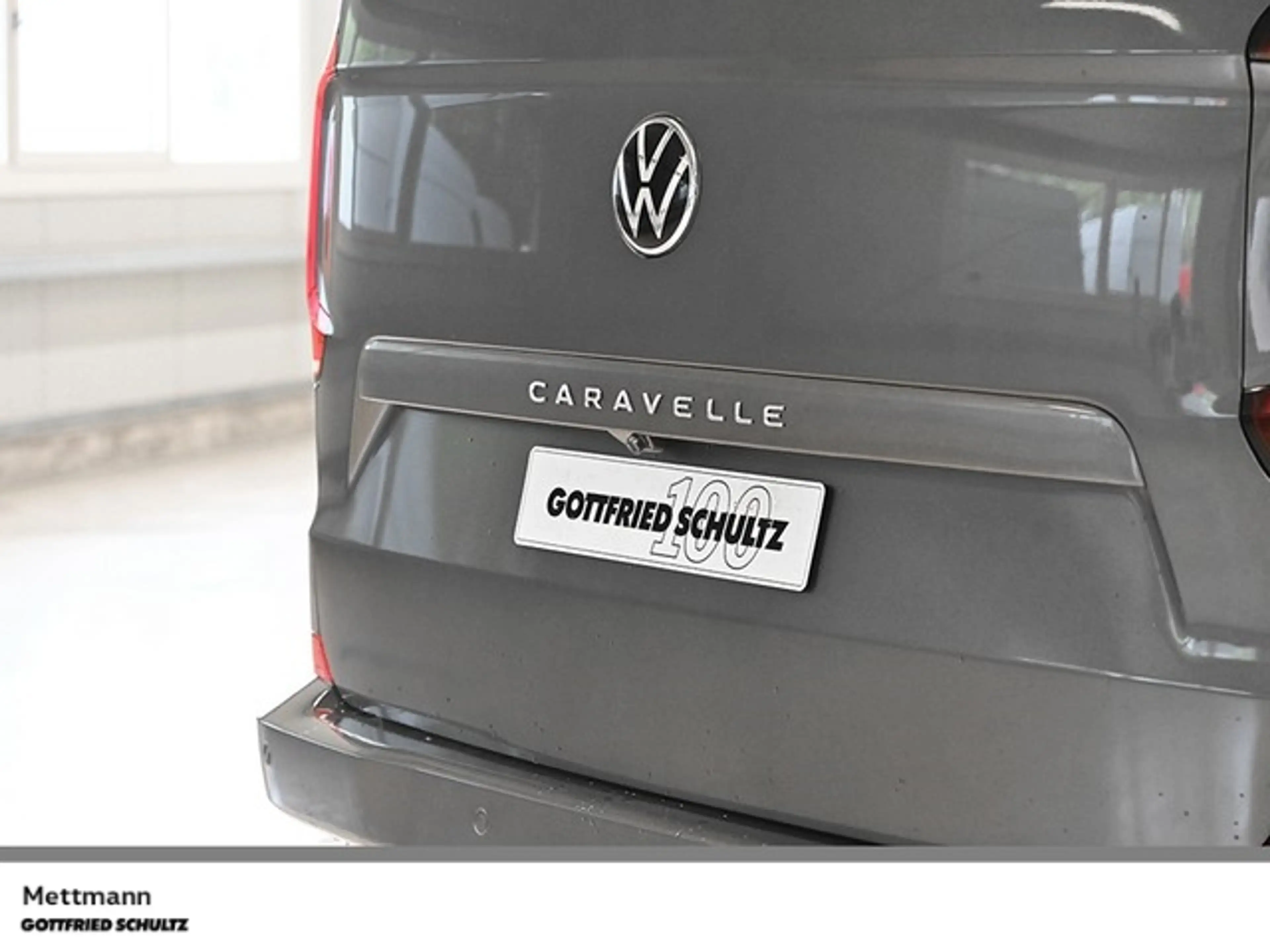 Volkswagen T7 Caravelle Life 2 0 l DSG LED AHK ACC PANO KEYLESS — photo 7