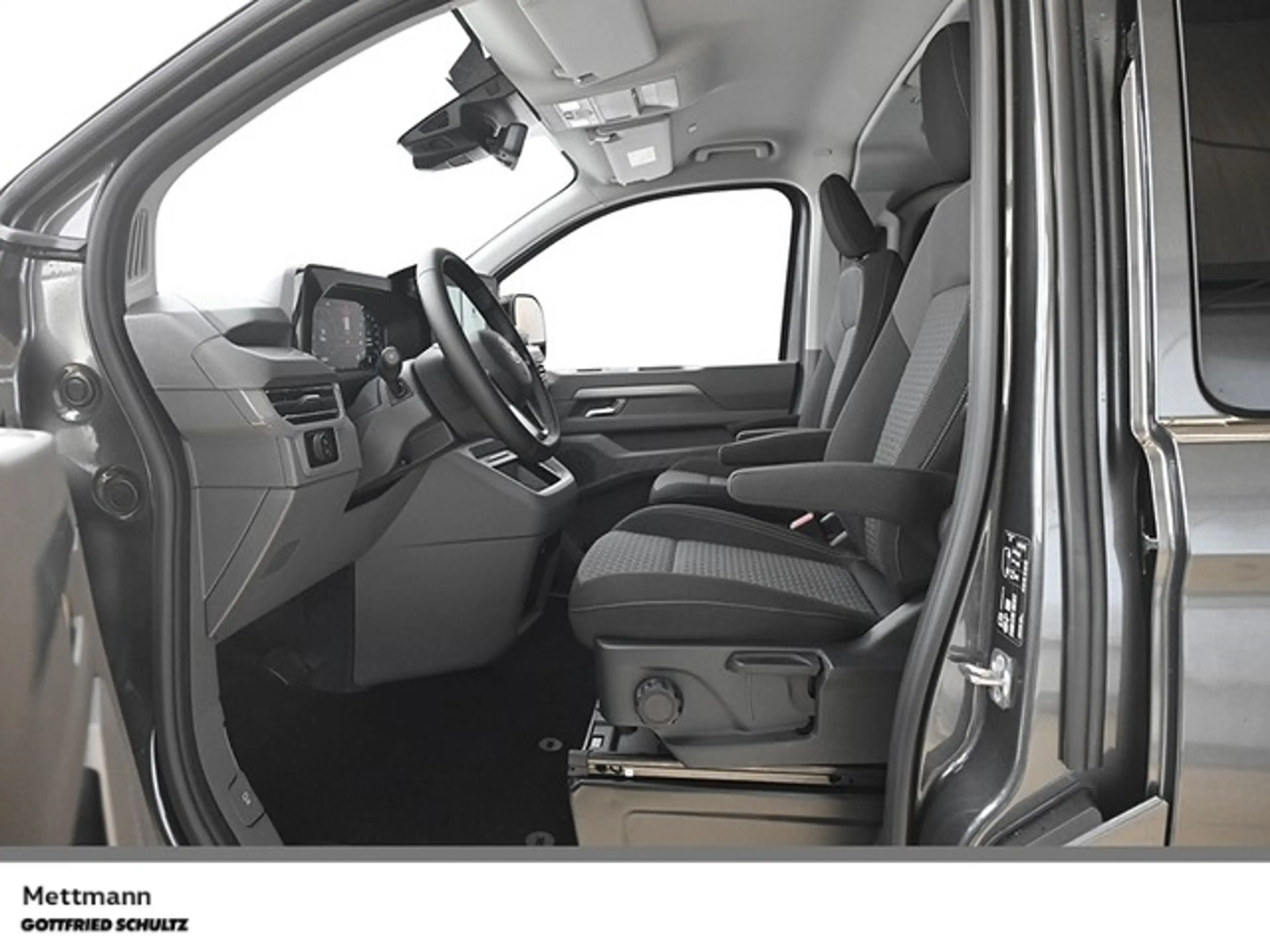 Volkswagen T7 Caravelle Life 2 0 l DSG LED AHK ACC PANO KEYLESS — photo 10