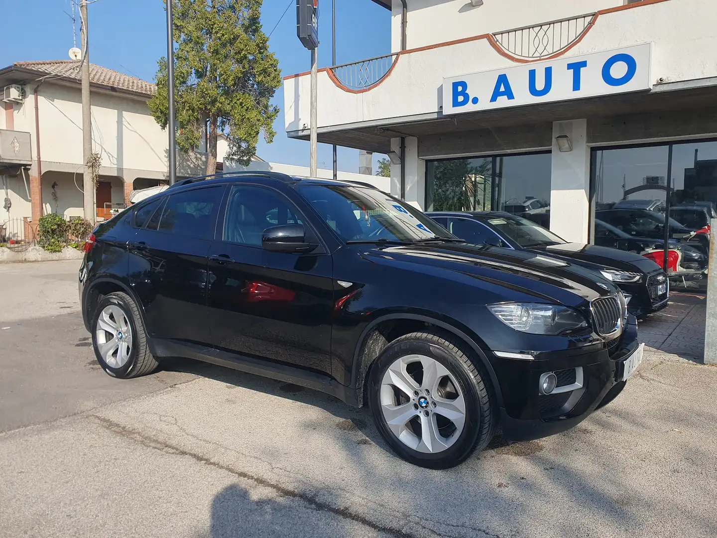 BMW X6 xdrive30d Futura auto 8m E5 Чорний - 1