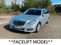 Mercedes-Benz E 200 CGI Blueficen*AVANTGARDE*LEDER*NAVI*XENON* Gümüş rengi - thumbnail 2