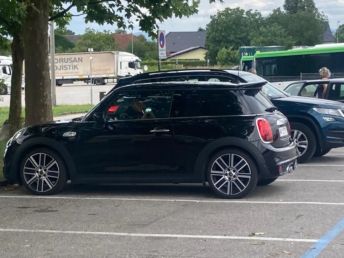 MINI Cooper S Vollaut, Pano, Sport-Paket, HUD, Harman Kardon Noir - 1