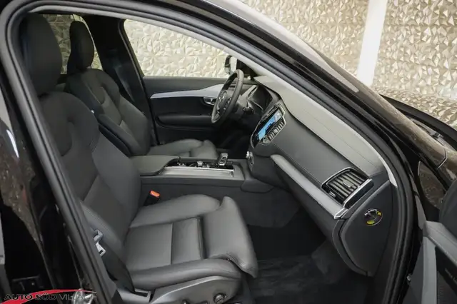 Volvo XC90 B5 D AWD Plus Ansicht 27