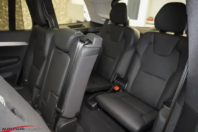 Volvo XC90 B5 D AWD Plus Ansicht 21