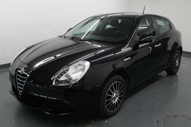 Imagine Alfa Romeo Giulietta 1.4 PDC+Klima+Sitzheizung!