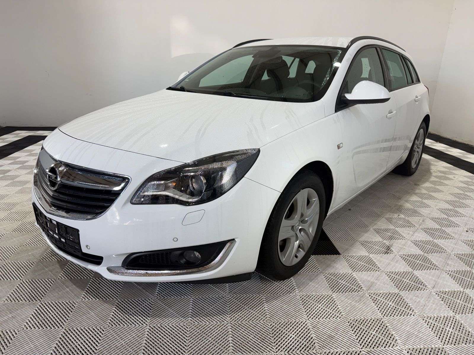 Second hand Opel Insignia 1.6