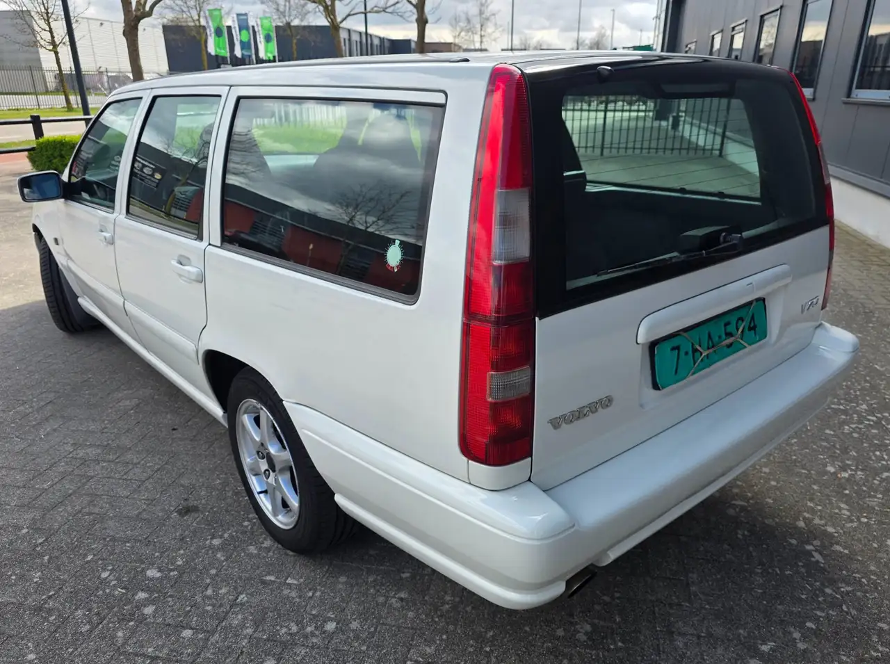 Volvo V70 2.5 AUTOMAAT, netto € 4.950 ex BTW, Leder, bijtelv, foto 9