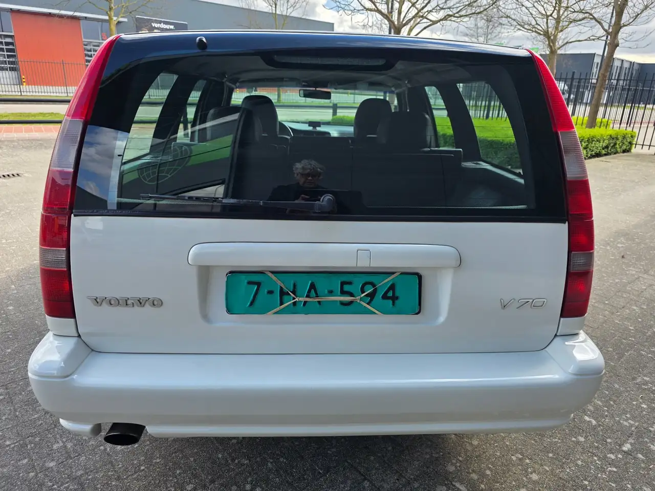 Volvo V70 2.5 AUTOMAAT, netto € 4.950 ex BTW, Leder, bijtelv, foto 10