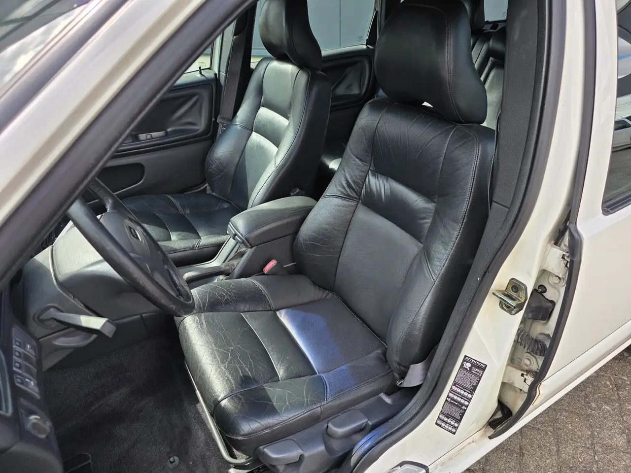Volvo V70 2.5 AUTOMAAT, netto € 4.950 ex BTW, Leder, bijtelv, foto 6