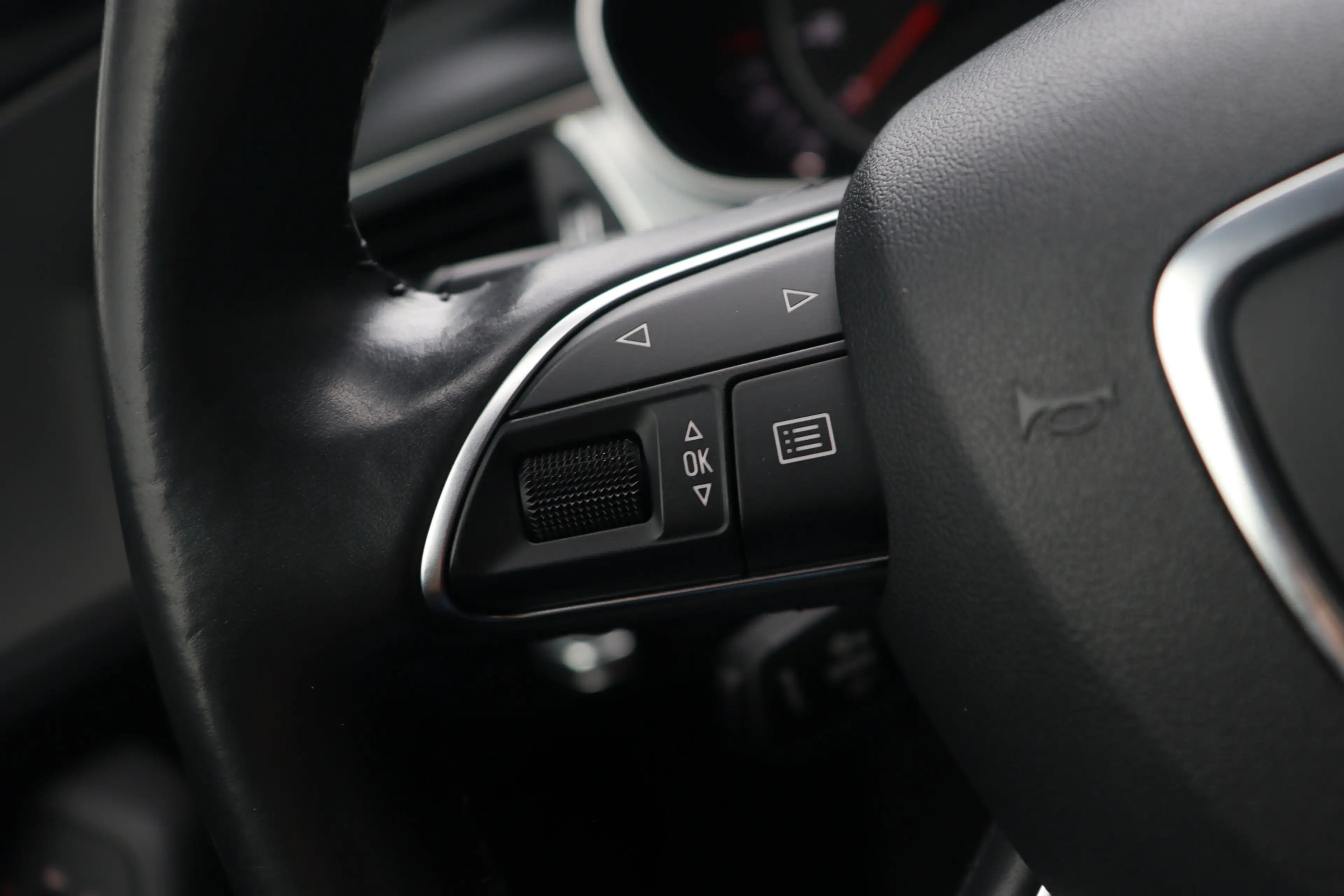 Audi A6 Avant 2.0 TFSI Quattro S Line | Trekhaak | Matrix — photo 19
