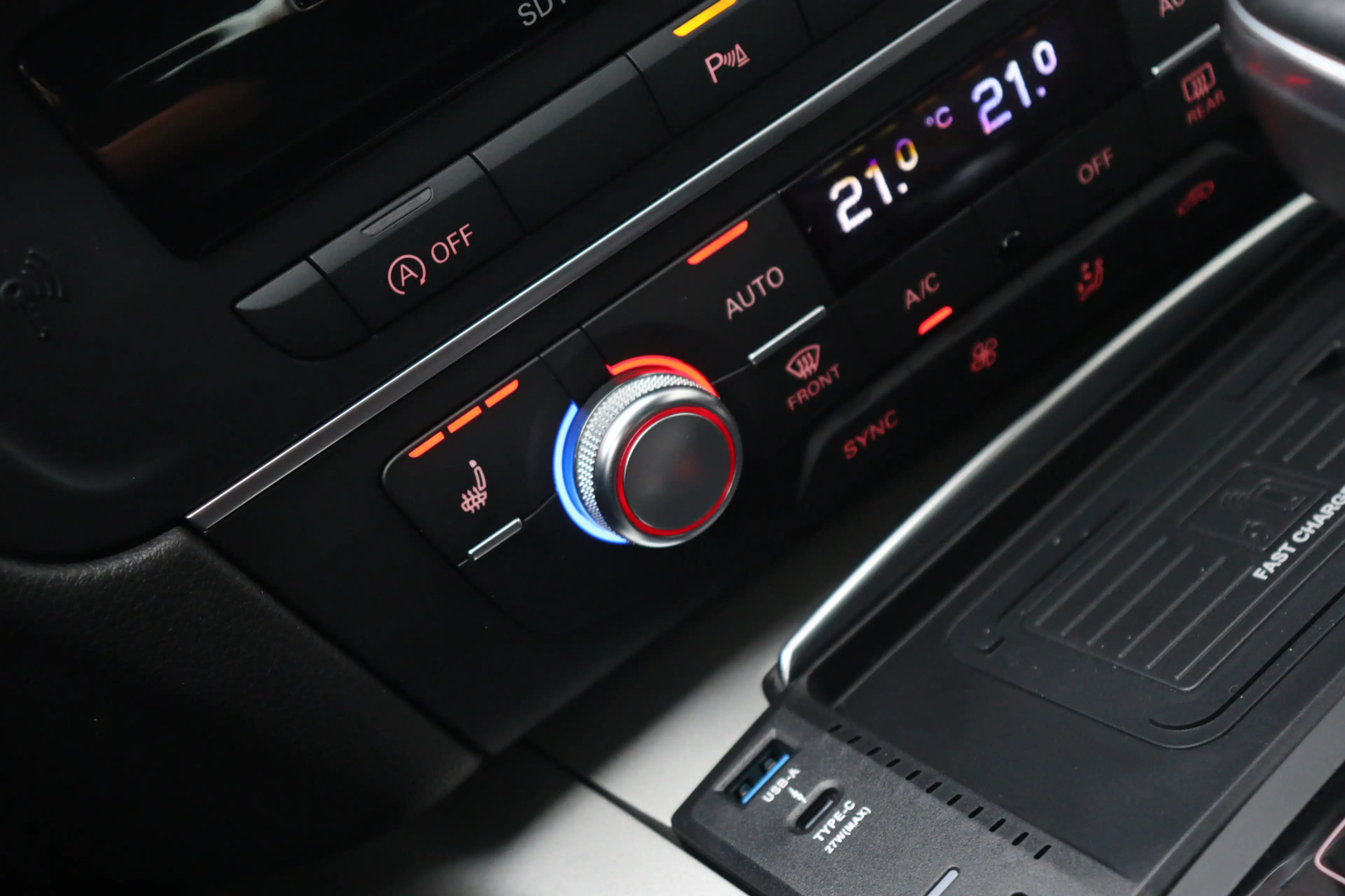 Audi A6 Avant 2.0 TFSI Quattro S Line | Trekhaak | Matrix — photo 27