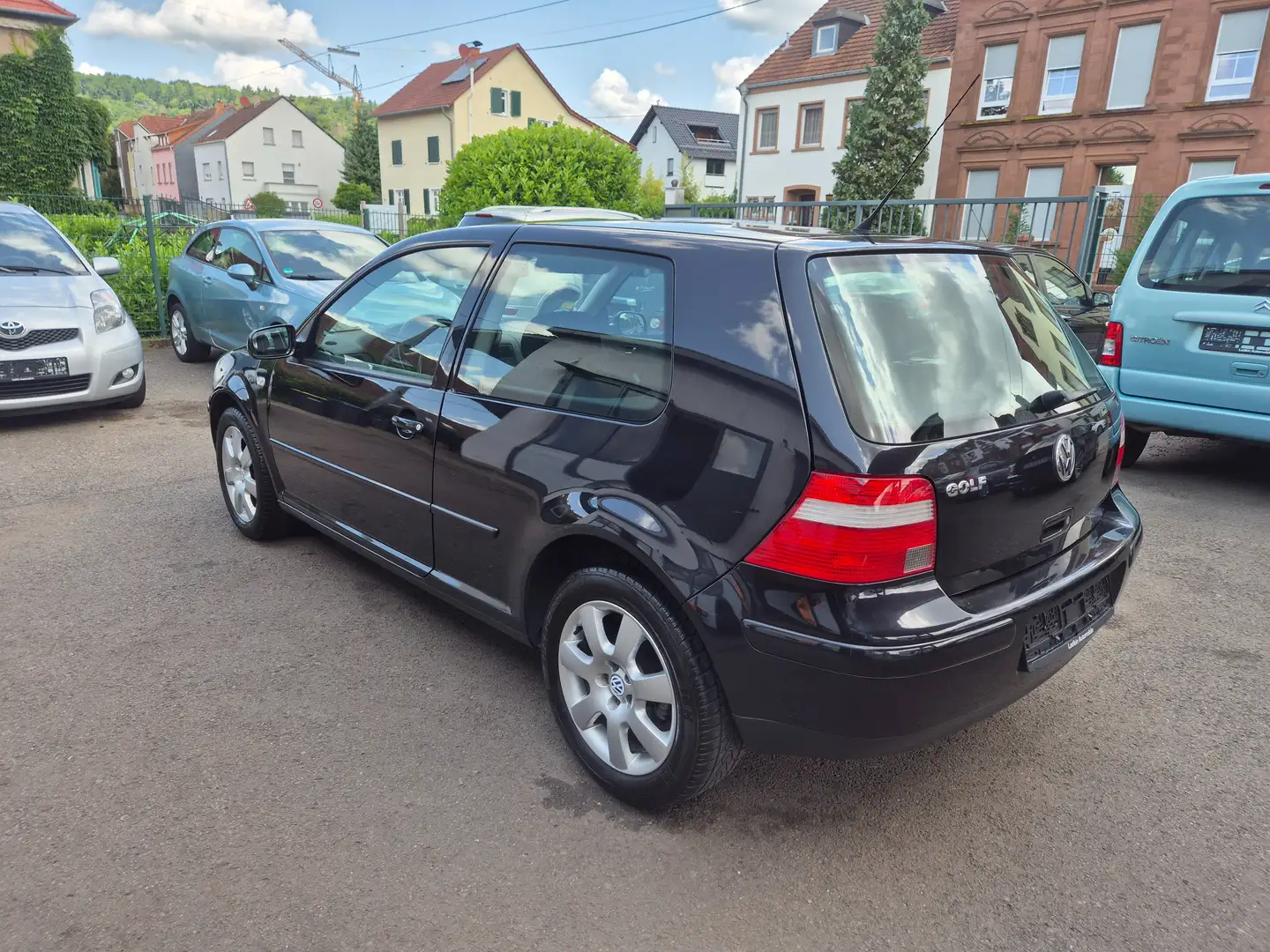 Volkswagen Golf 1.4 Pacific " TÜV / AU neu " Schwarz - 2
