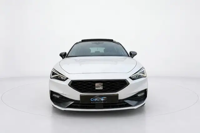 Seat Leon view 2