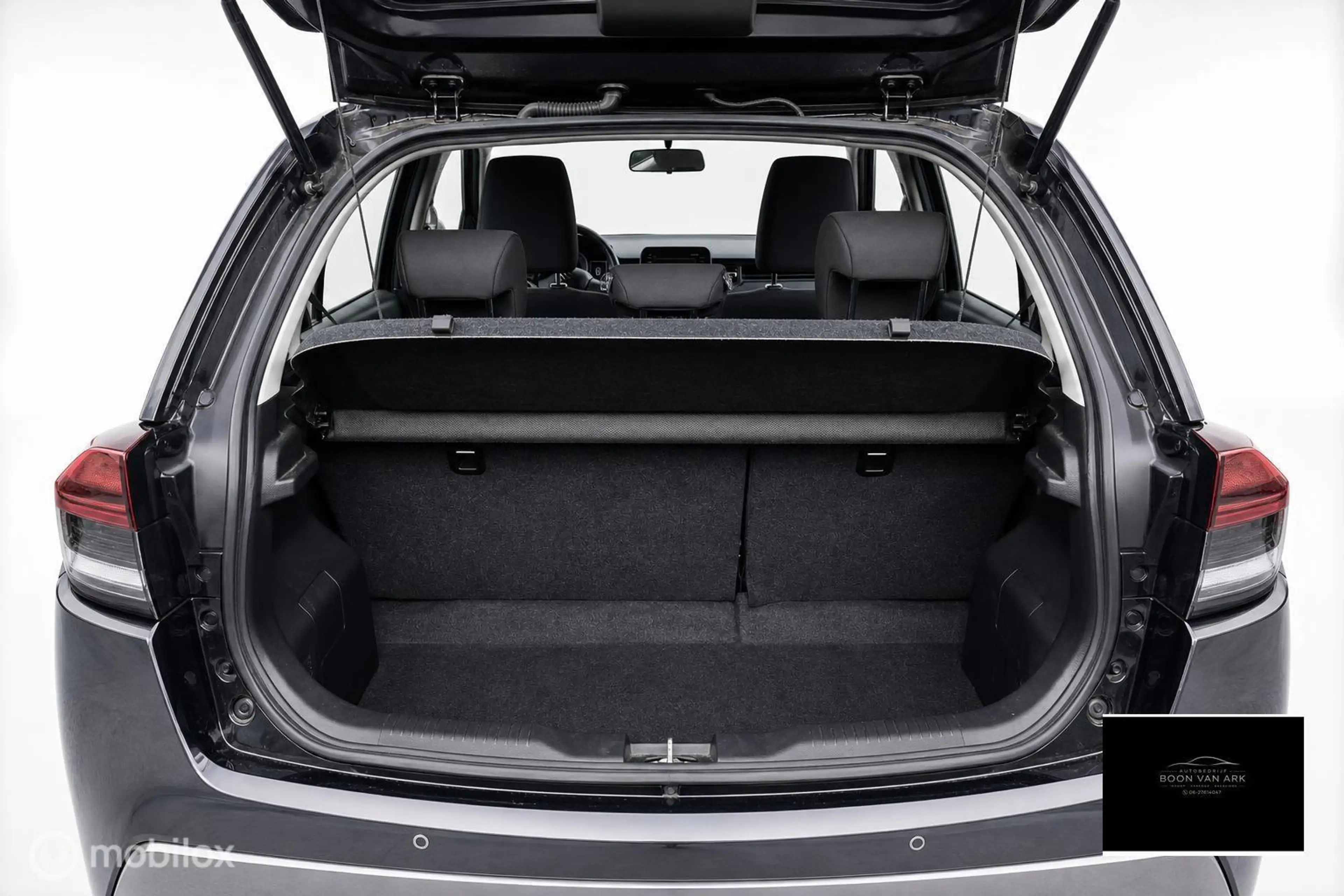 Suzuki Ignis 1.2 Smart Hybrid Comfort — photo 11