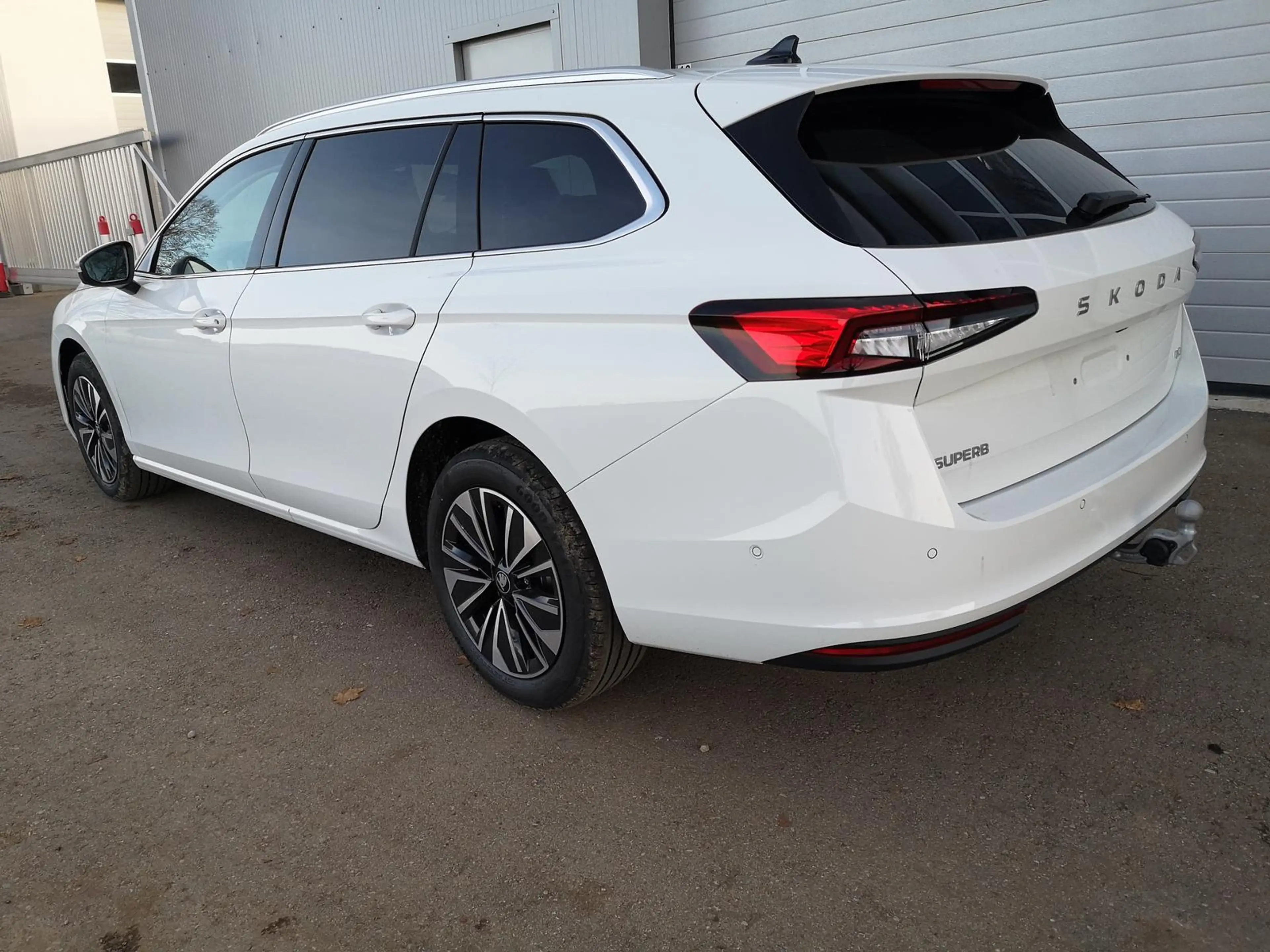 Skoda Superb Combi 2.0 TDI 142kW 4x4 Selection DSG ABT AHK 3... — photo 3