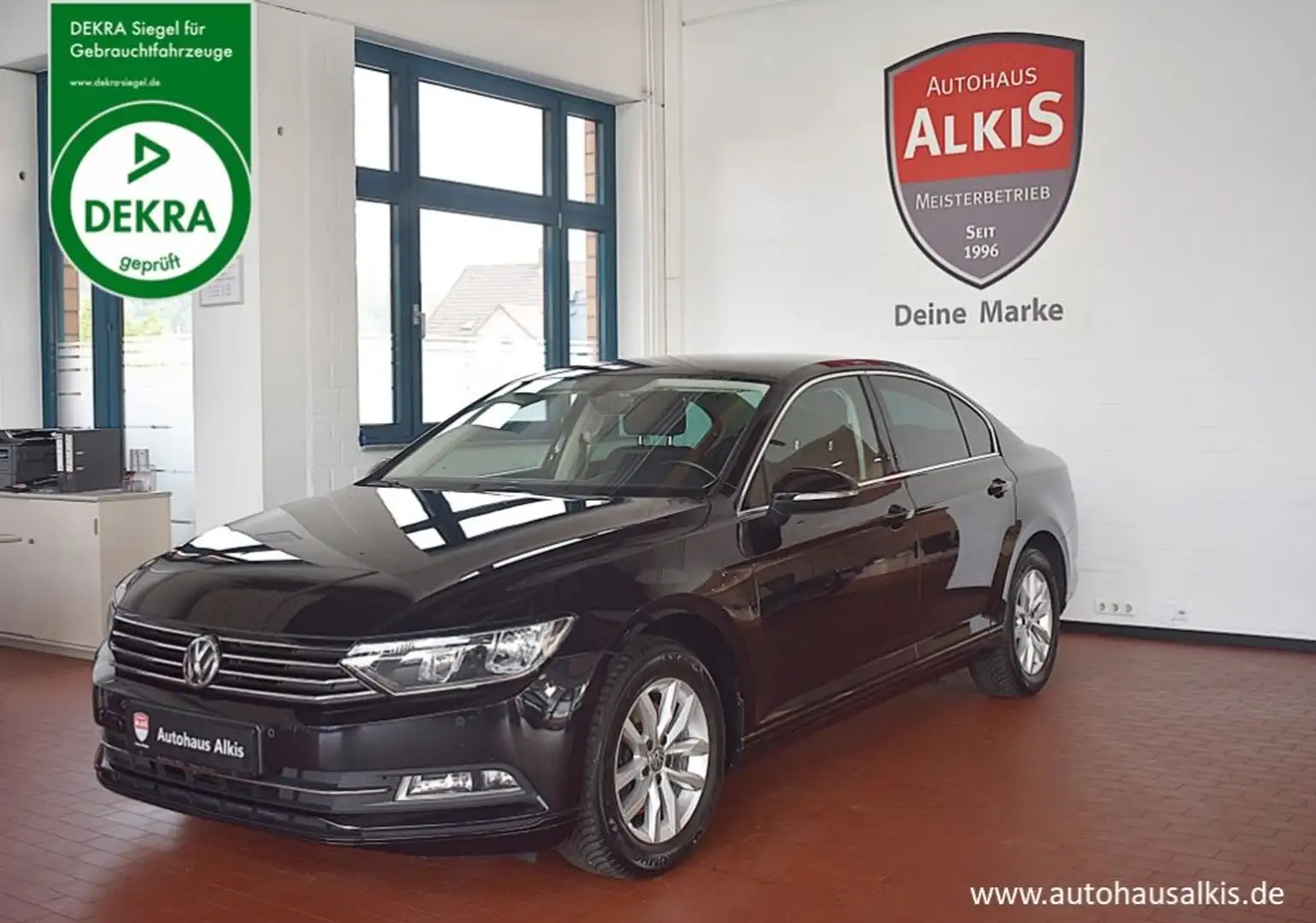 Volkswagen Passat 1.4 TSI ACT (BlueMotion Technology) Comfortline Schwarz - 1