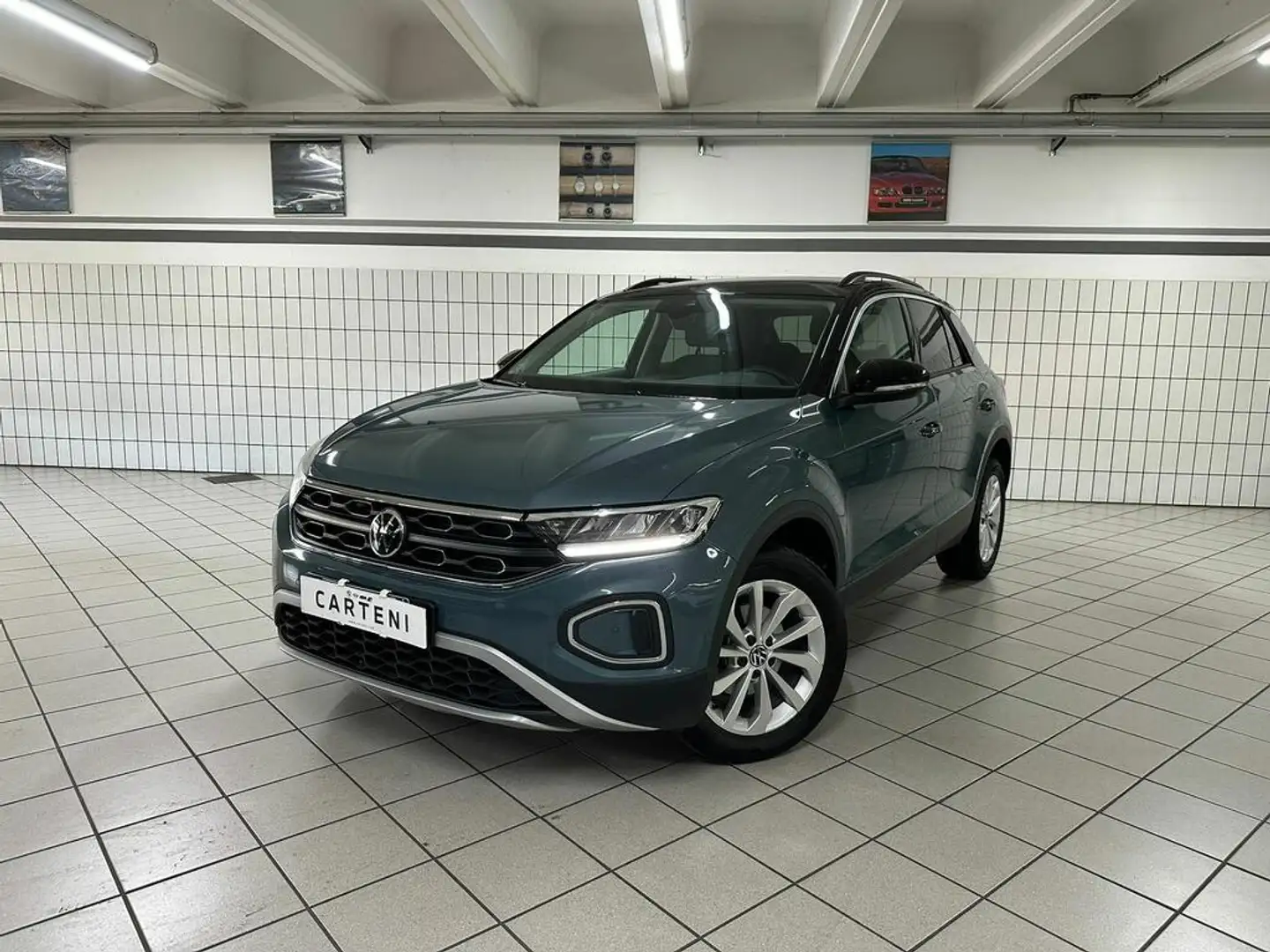 Volkswagen T-Roc 2.0 tdi Style 115cv Gris - 1
