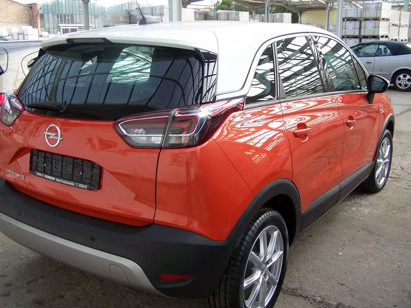 Opel Crossland X Innovation Orange - 2