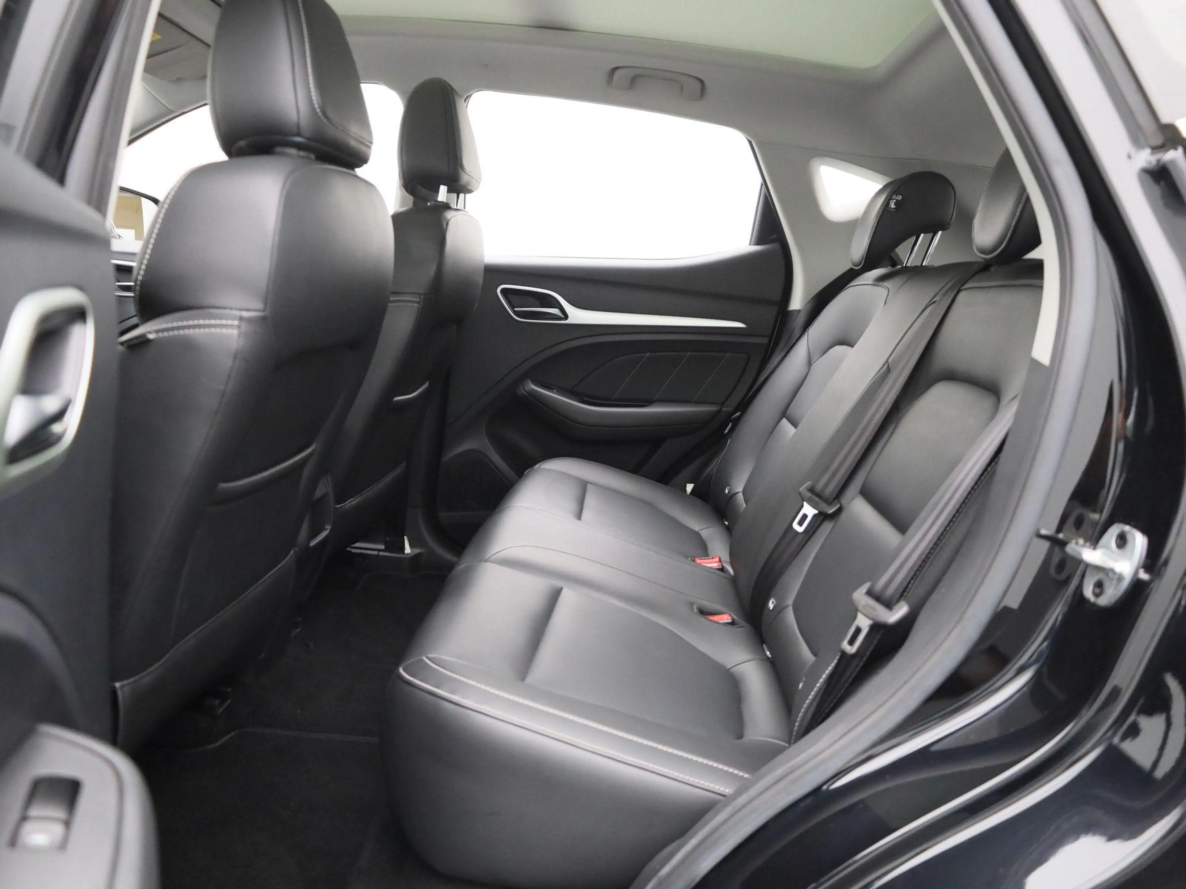 MG ZS MG EV Luxury 45 kWh | Automaat | Panoramadak | Led — photo 11