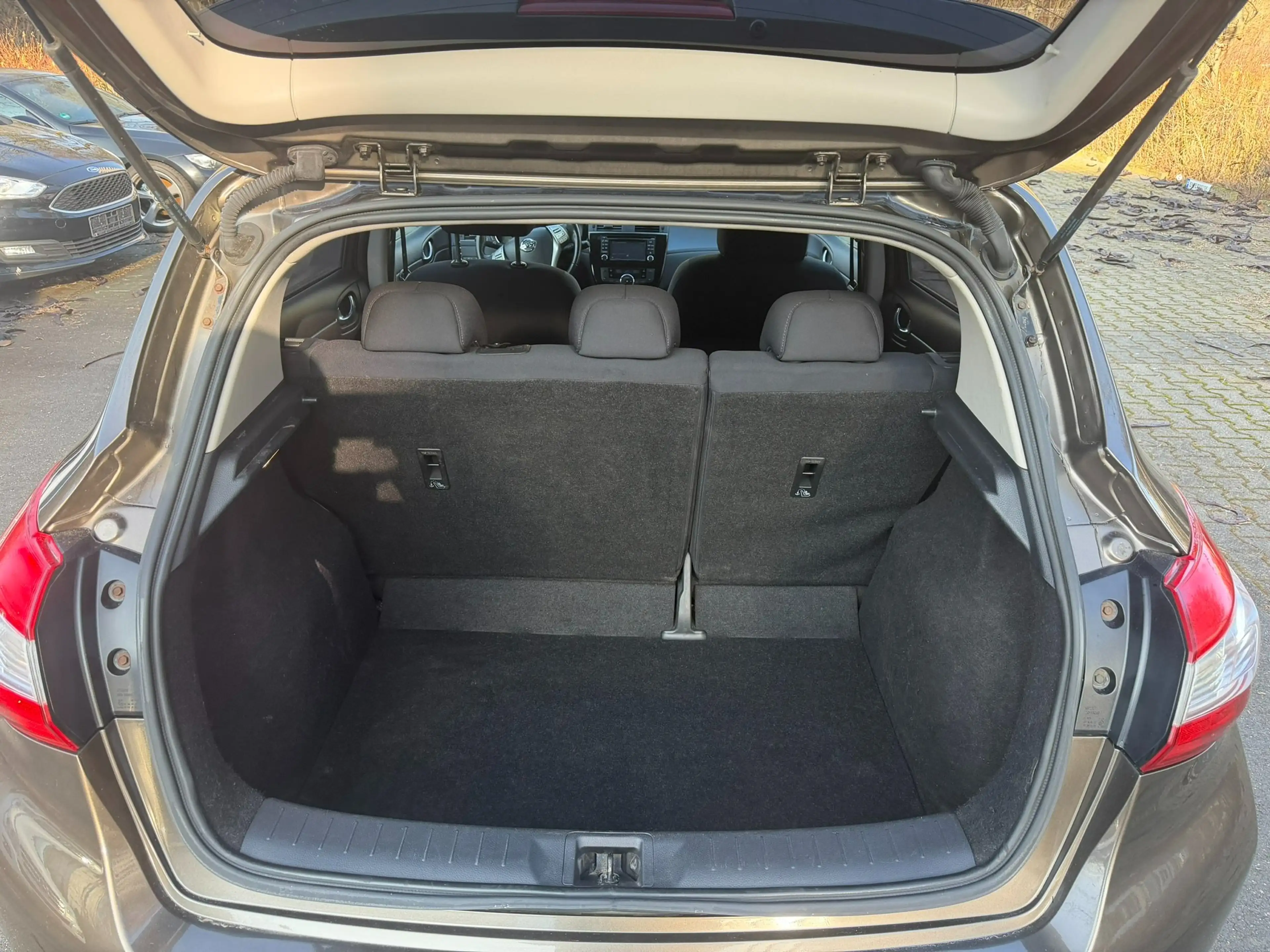 Nissan Pulsar Acenta TÜV+Insp.NEU — photo 12