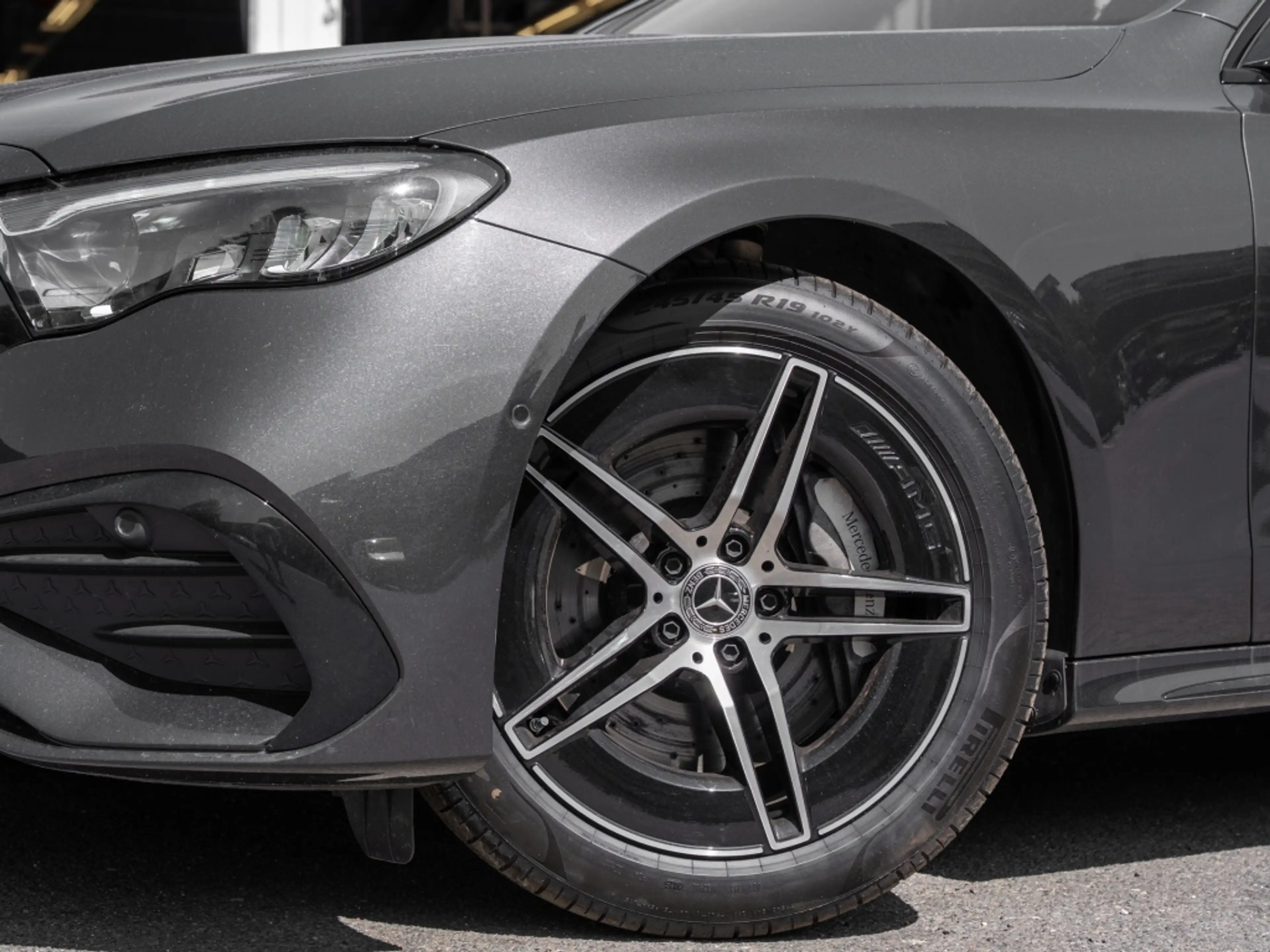 Mercedes-Benz E 200 T , AMG NIGHT AHK DISTR KAMERA PANO SPUR — photo 7