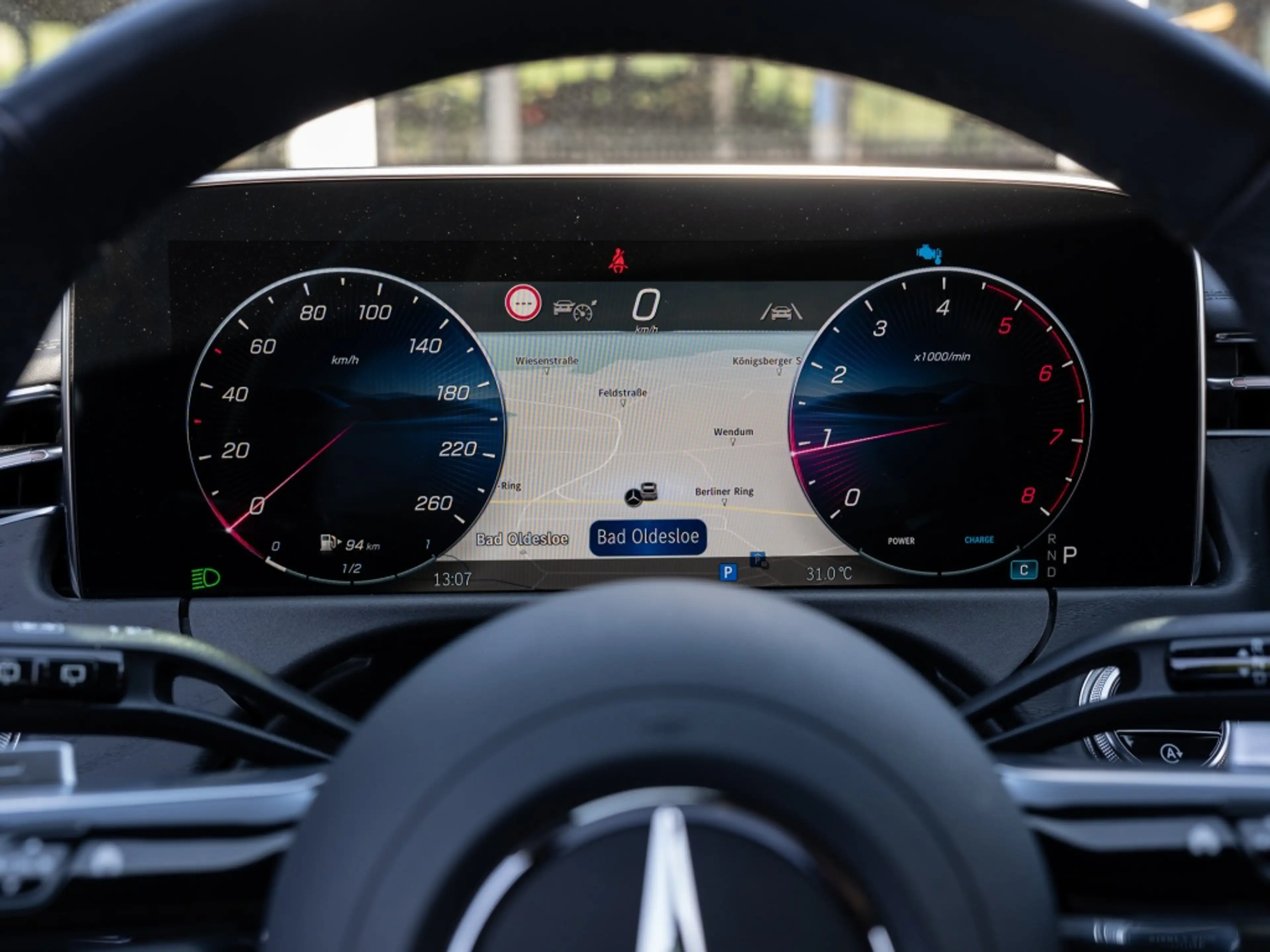 Mercedes-Benz E 200 T , AMG NIGHT AHK DISTR KAMERA PANO SPUR — photo 14