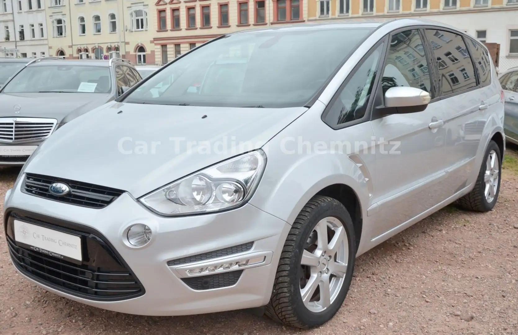 Ford S-Max S-MAX 2.0 Trend Klimaautomatik Sitzheizung Srebrny - 1