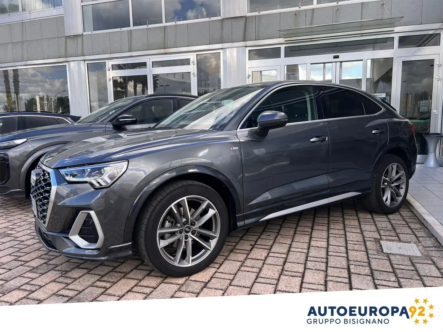 Audi Q3 Q3 35 SPB TFSI S-Tronic S-Line Edition - 2