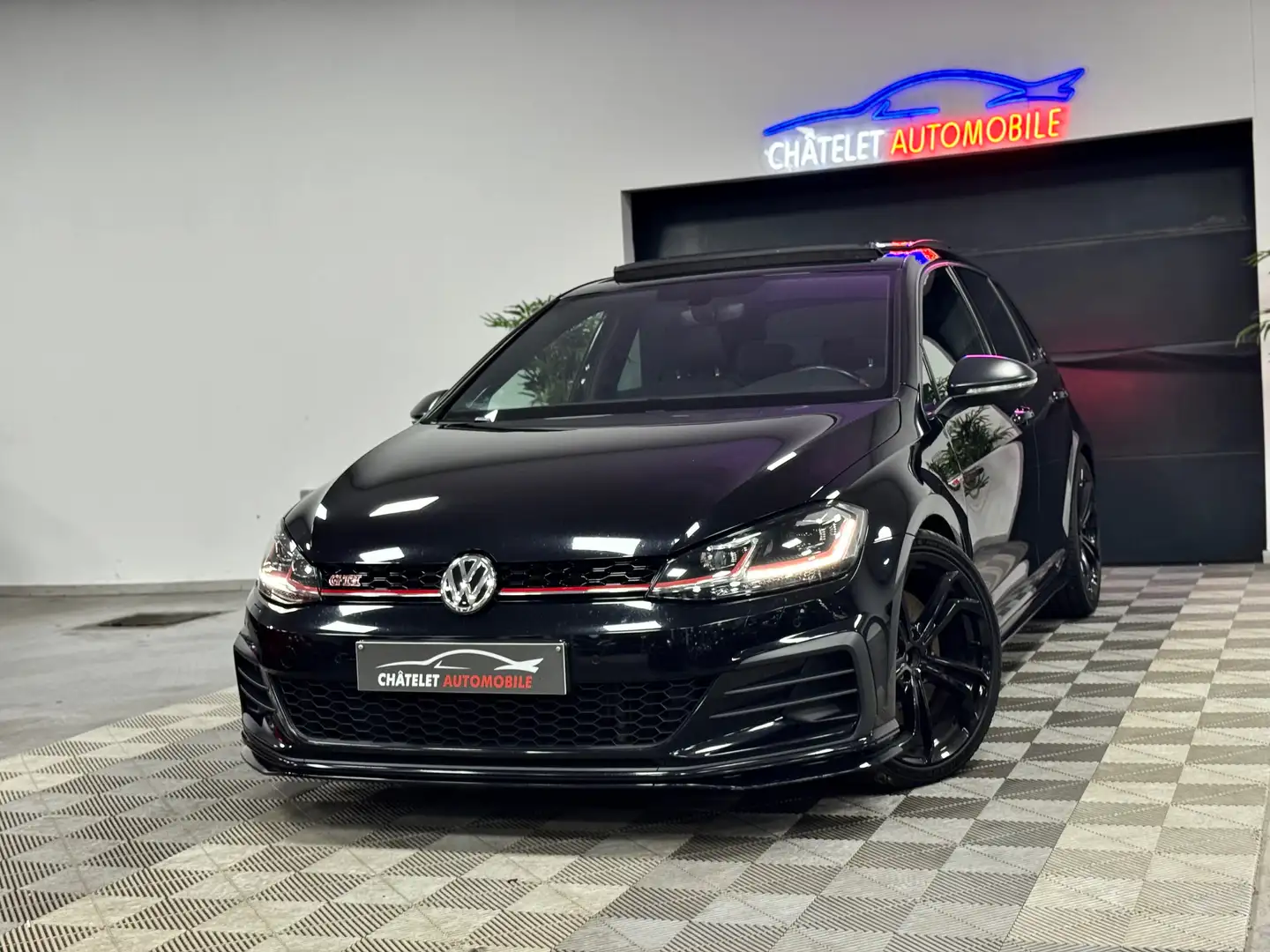 Volkswagen Golf GTI Golf 2.0 TSI TCR état neuf Garantie 12 mois Schwarz - 1