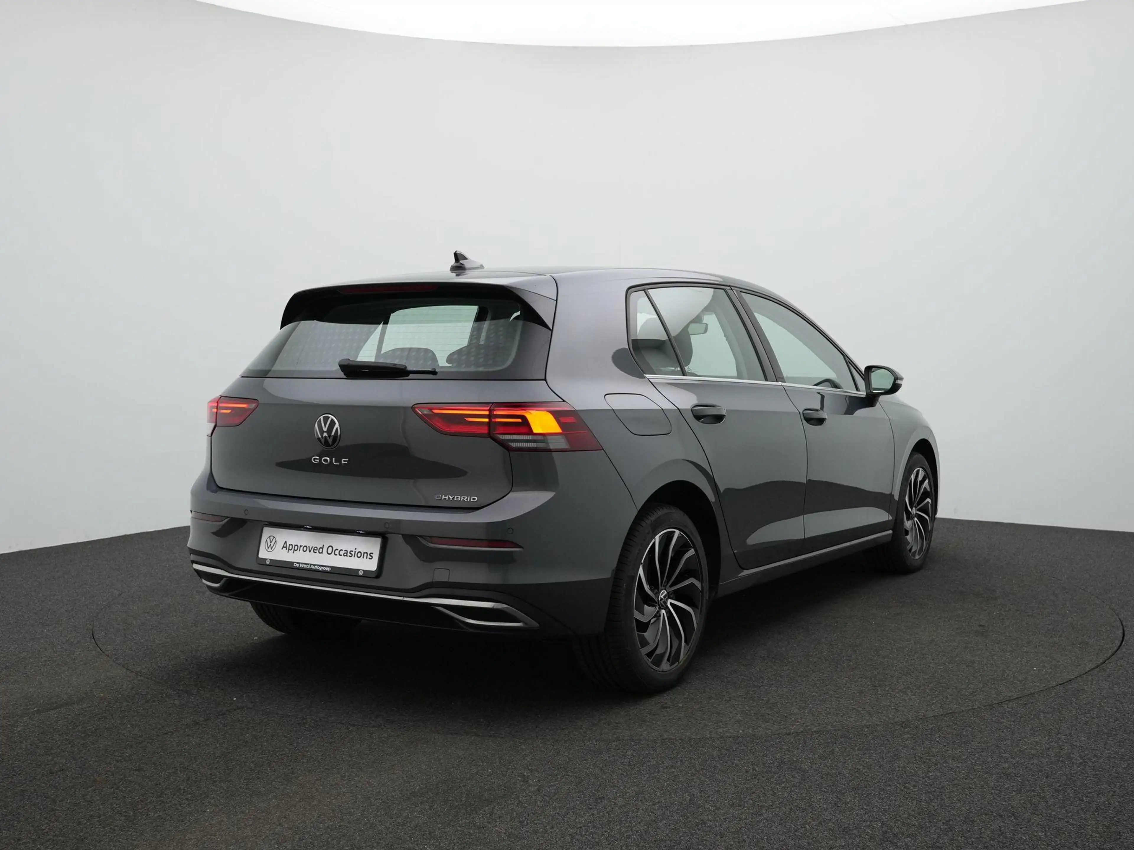 Volkswagen Golf 1.4 204pk eHybrid Style | Voorstoel(en) met massag — photo 5