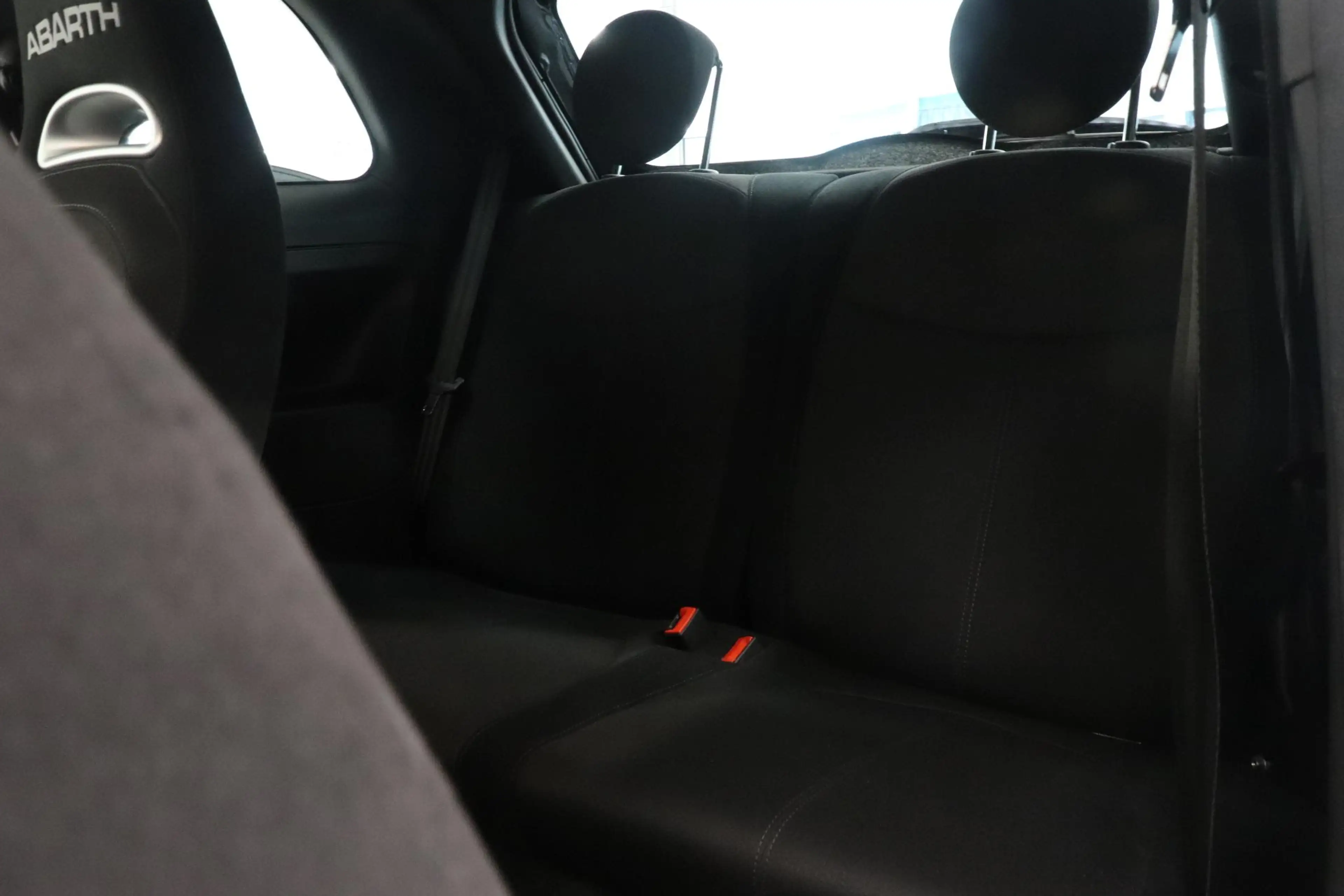 Fiat 500 Abarth 1.4 T-Jet 595 Pista | Parkeersensor | Sportstoelen — photo 8