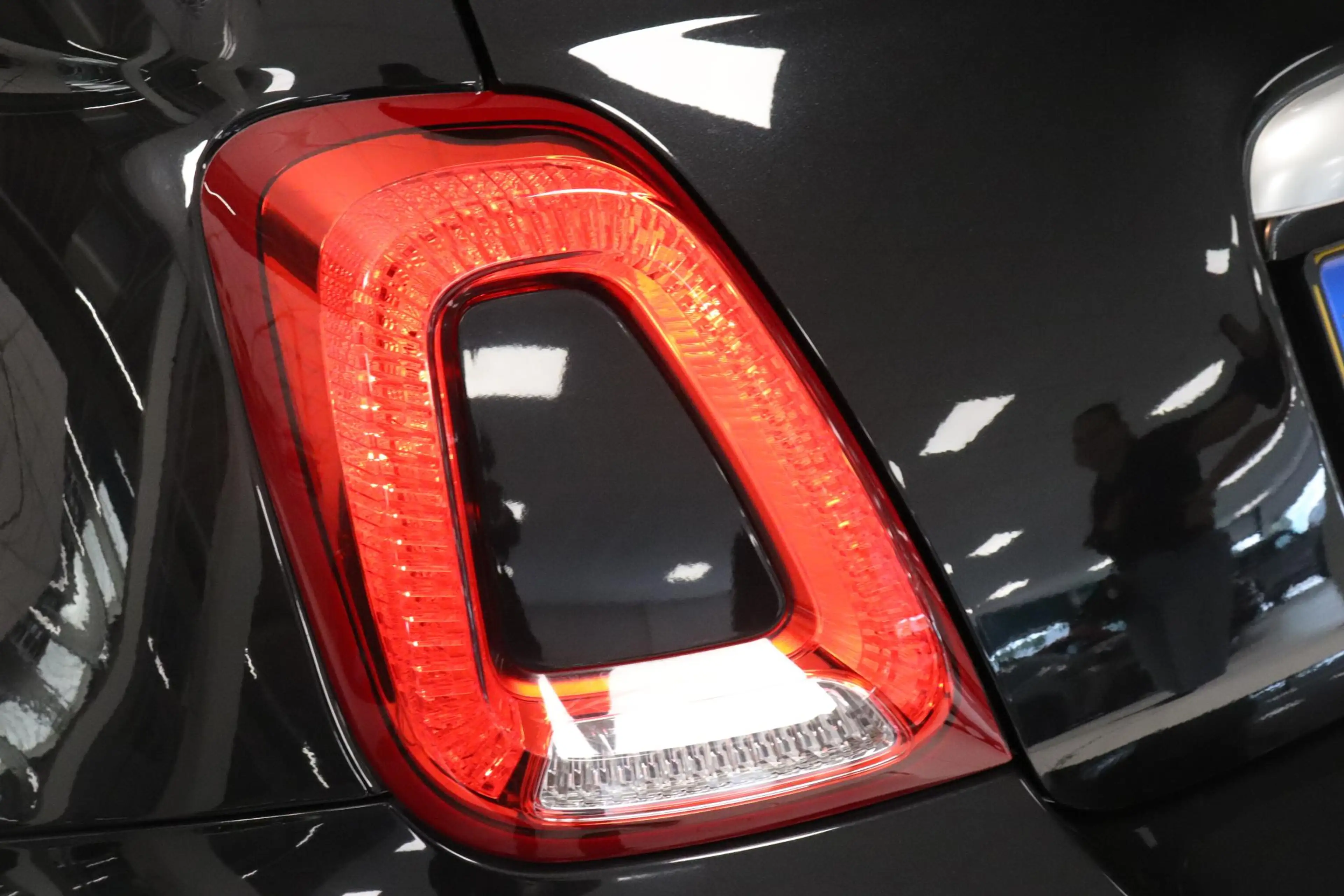Fiat 500 Abarth 1.4 T-Jet 595 Pista | Parkeersensor | Sportstoelen — photo 34