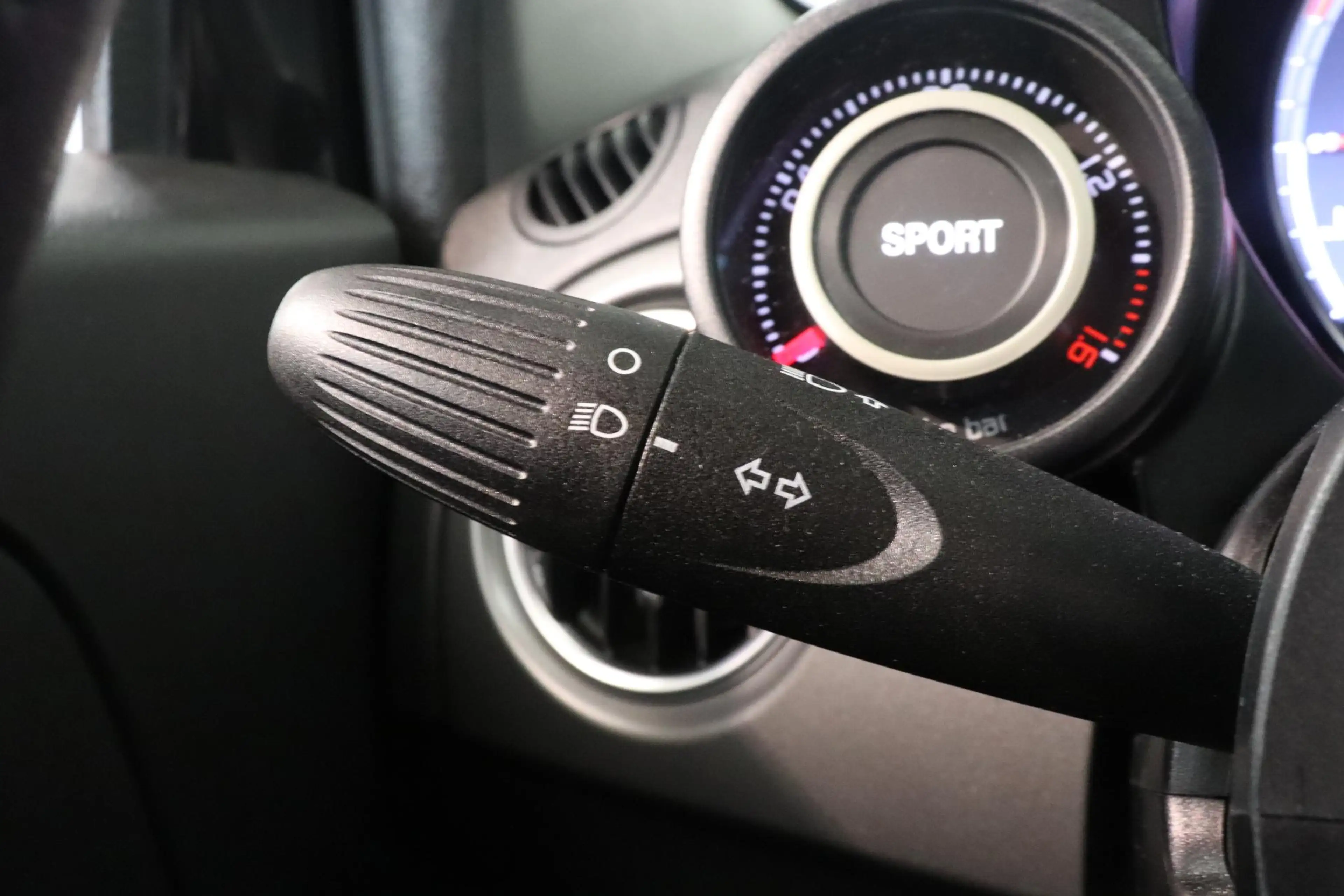 Fiat 500 Abarth 1.4 T-Jet 595 Pista | Parkeersensor | Sportstoelen — photo 17