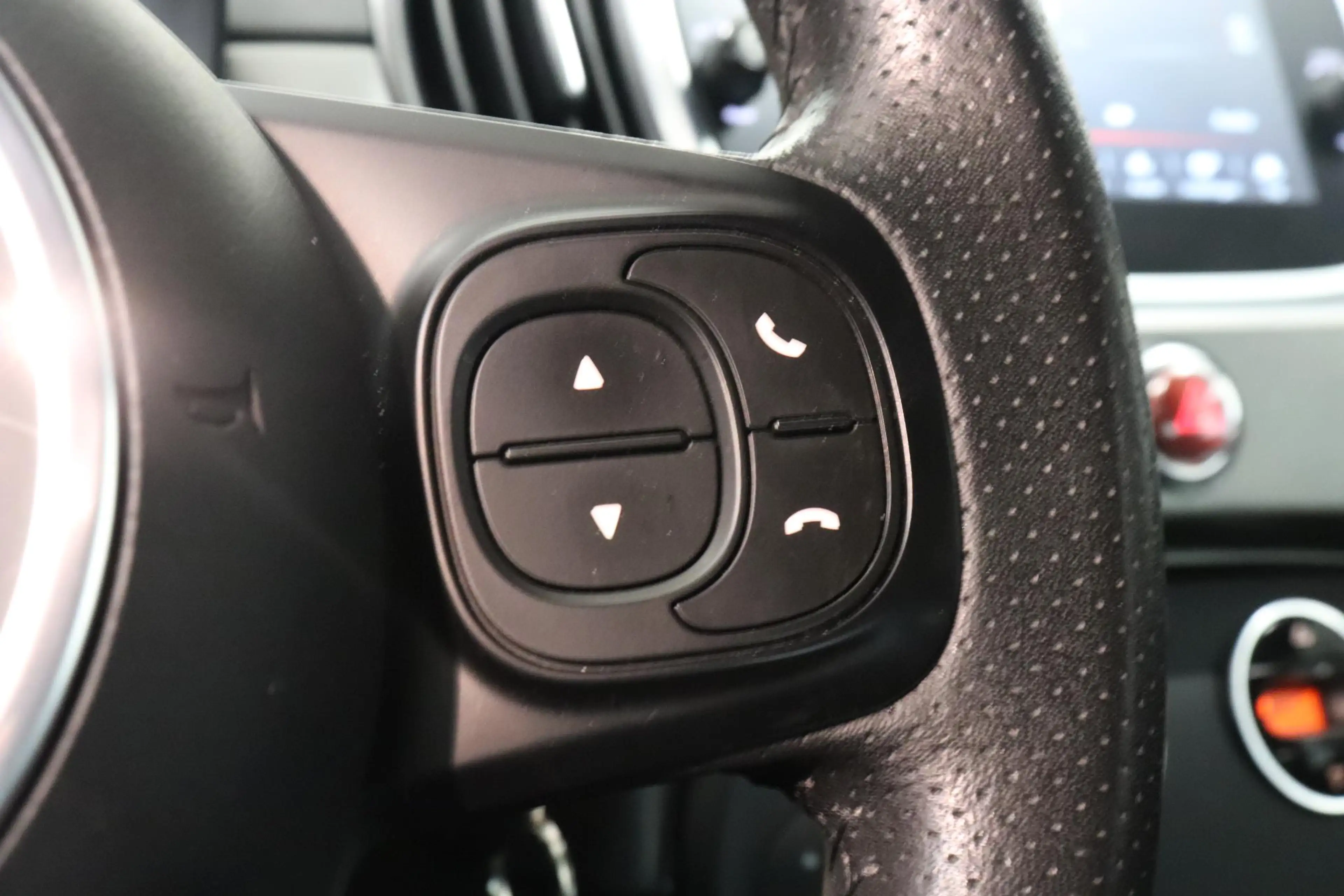 Fiat 500 Abarth 1.4 T-Jet 595 Pista | Parkeersensor | Sportstoelen — photo 25