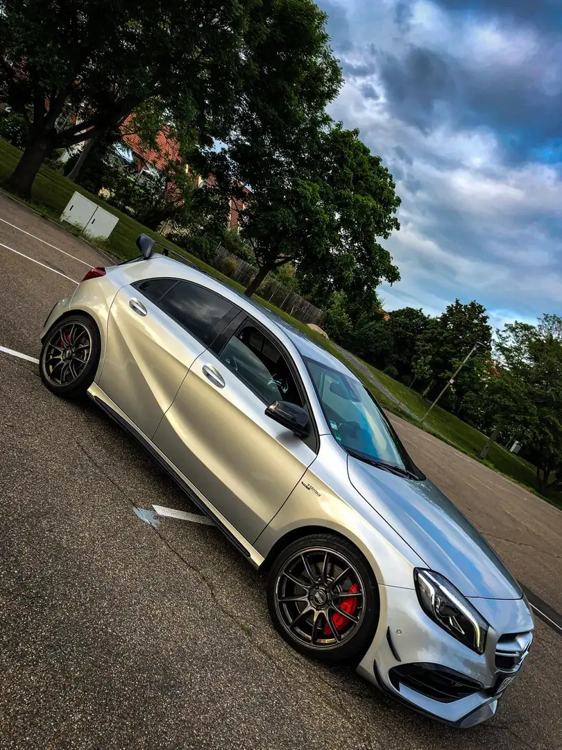 Mercedes-Benz A 45 AMG 4Matic Speedshift 7G-DCT - 1