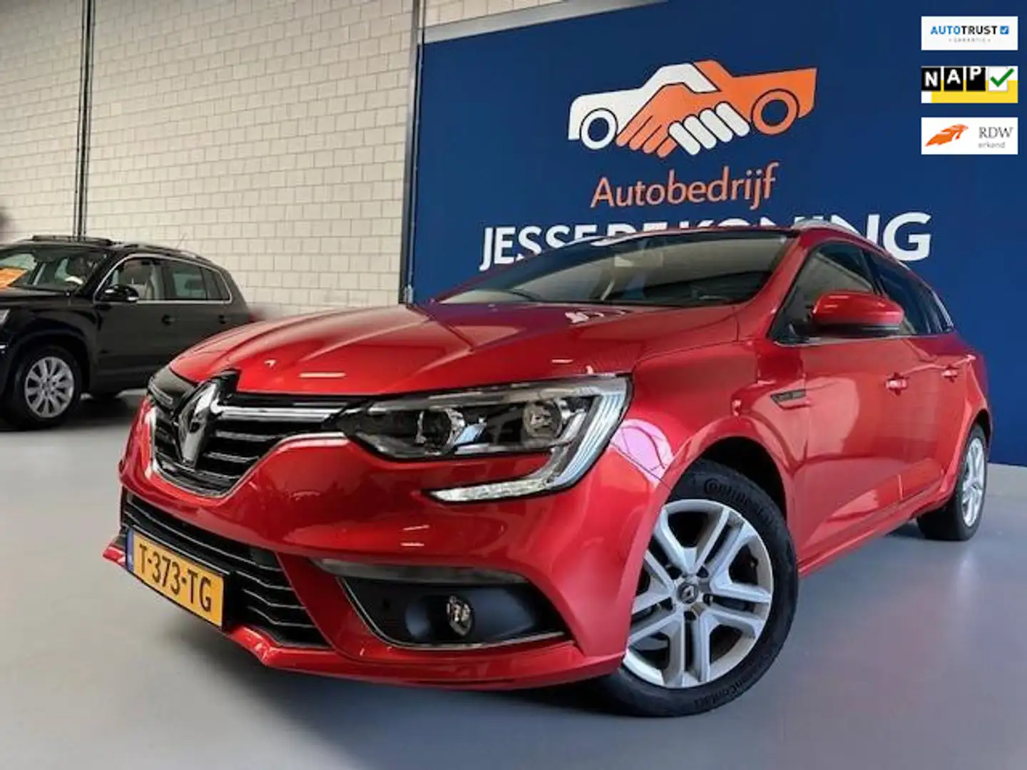 Renault Megane Estate 1.3 TCe Limited automaat.bj.2019.navigatie. Rouge - 1