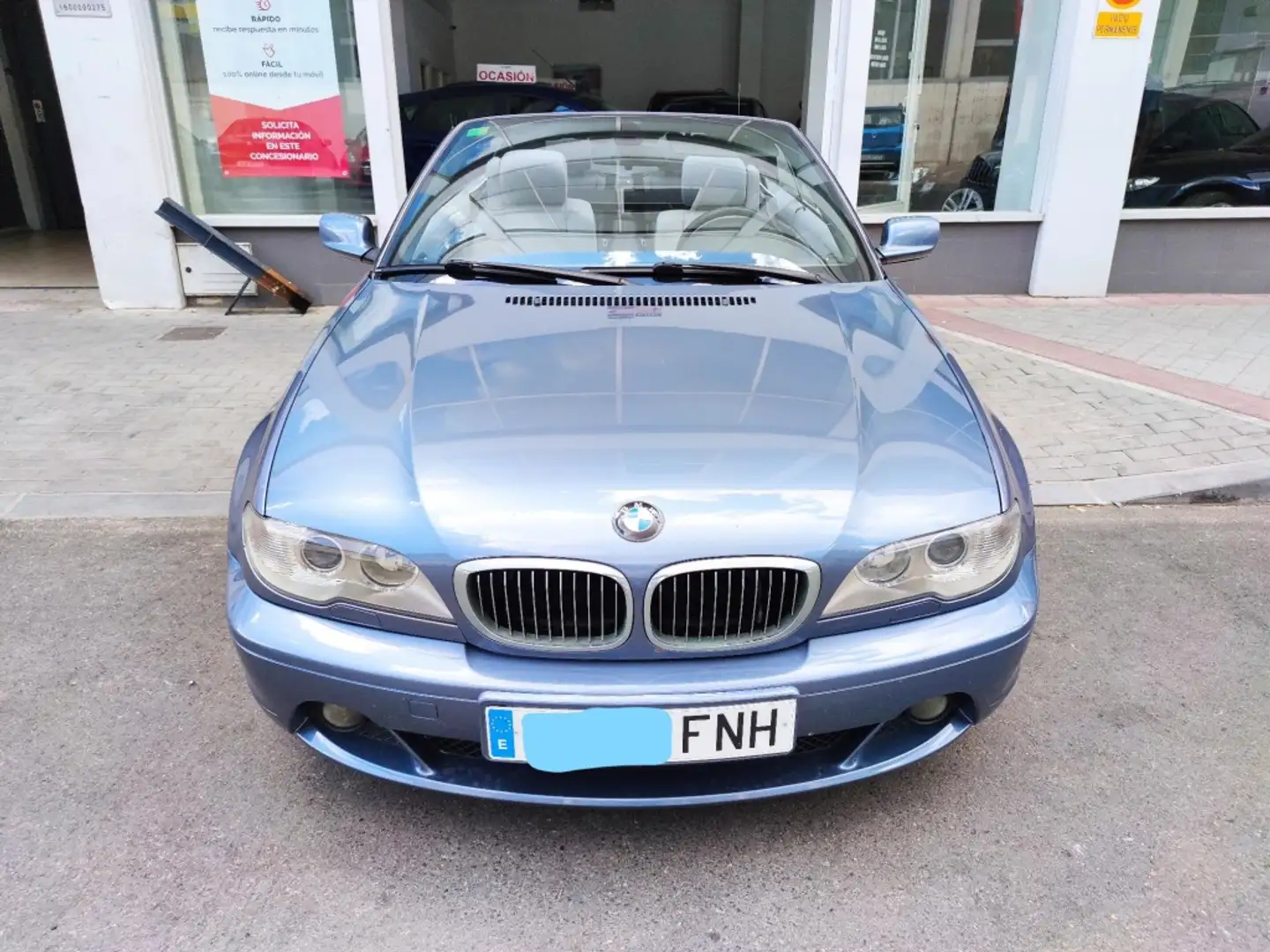 BMW 320 320Cd Cabrio Azul - 1